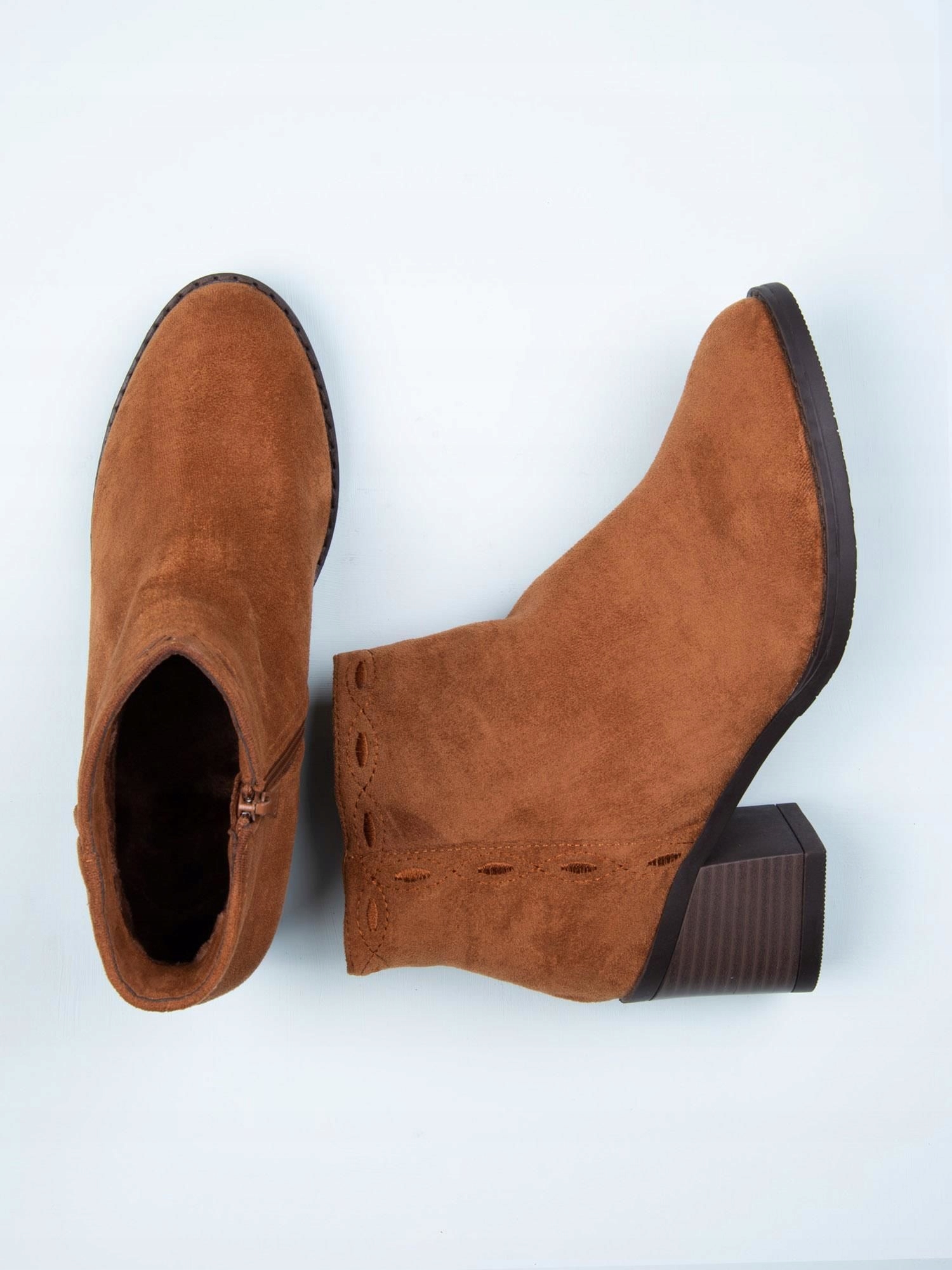 

Kylie Crazy Botki Haft R39