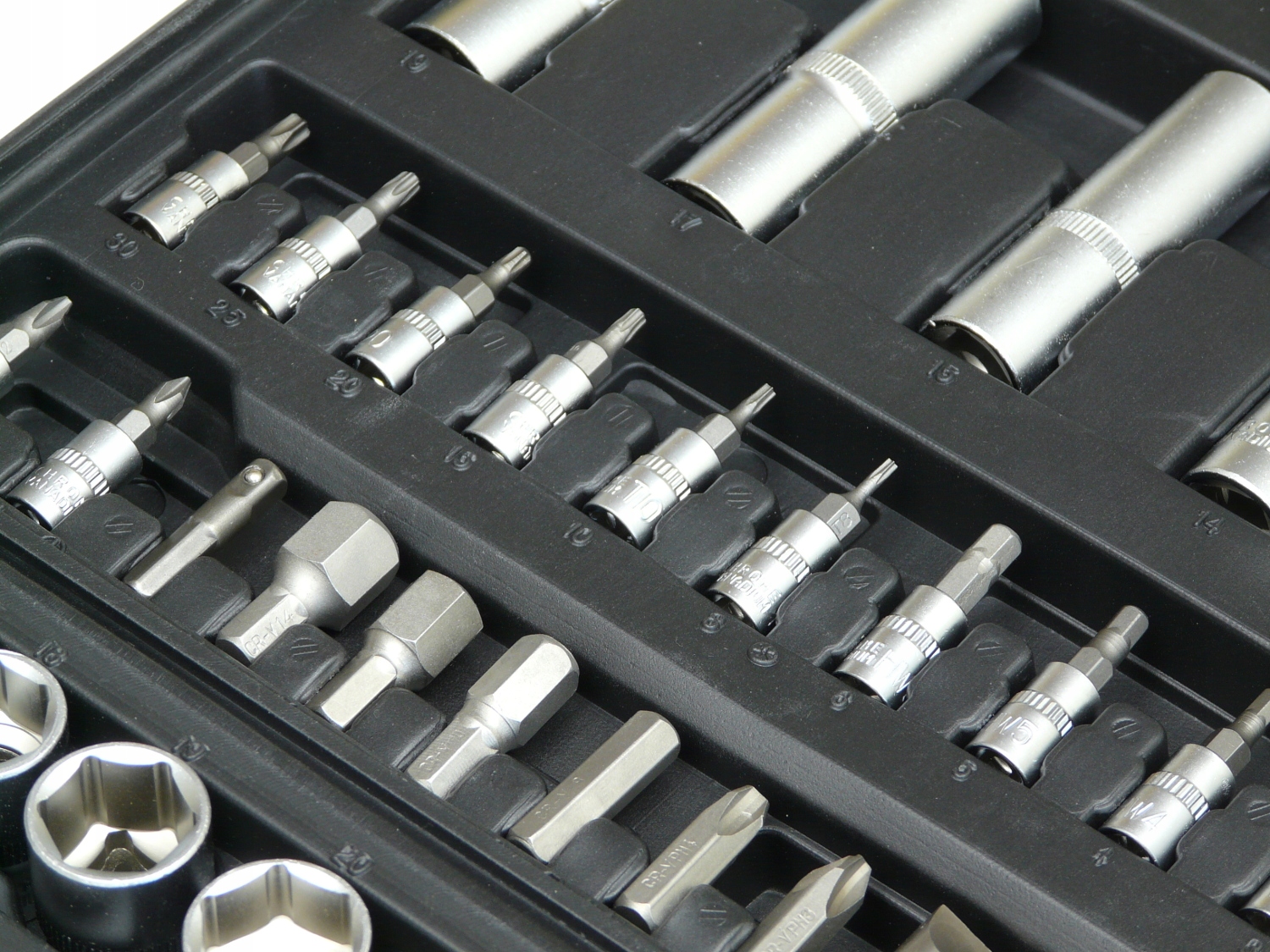 90fe1f4642c49bb704500eed117b