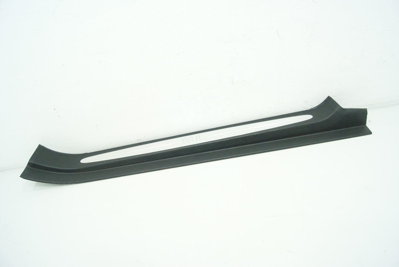 A2306800435 - Молдинг порога правый MERCEDES SL R230 02-