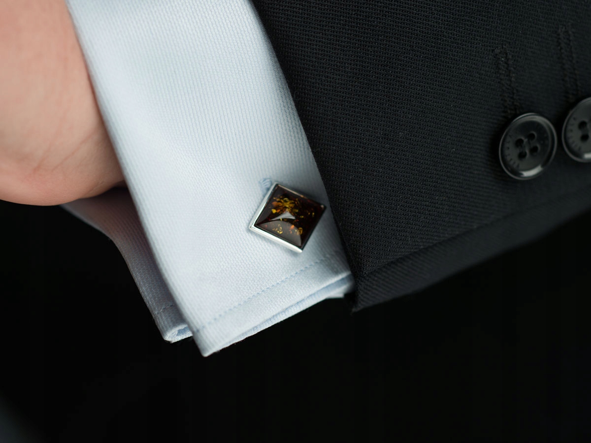 SREBRNE SPINKI DO MANKIETÓW Z BURSZTYNEM BAŁTYCKIM Kod producenta s53a