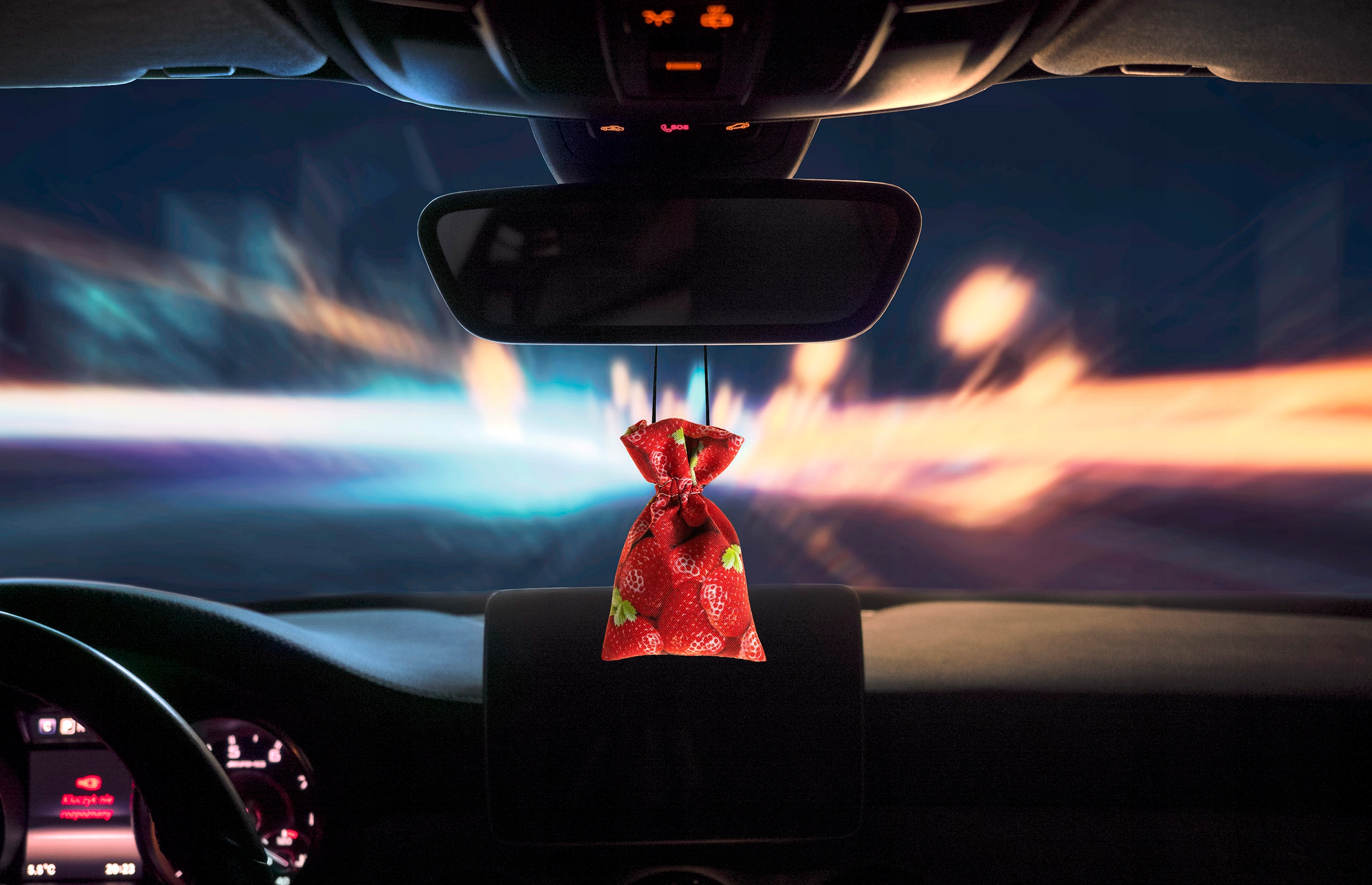 Zapach samochodowy FRESH BAGS REAL - Strawberry Rodzaj zawieszki