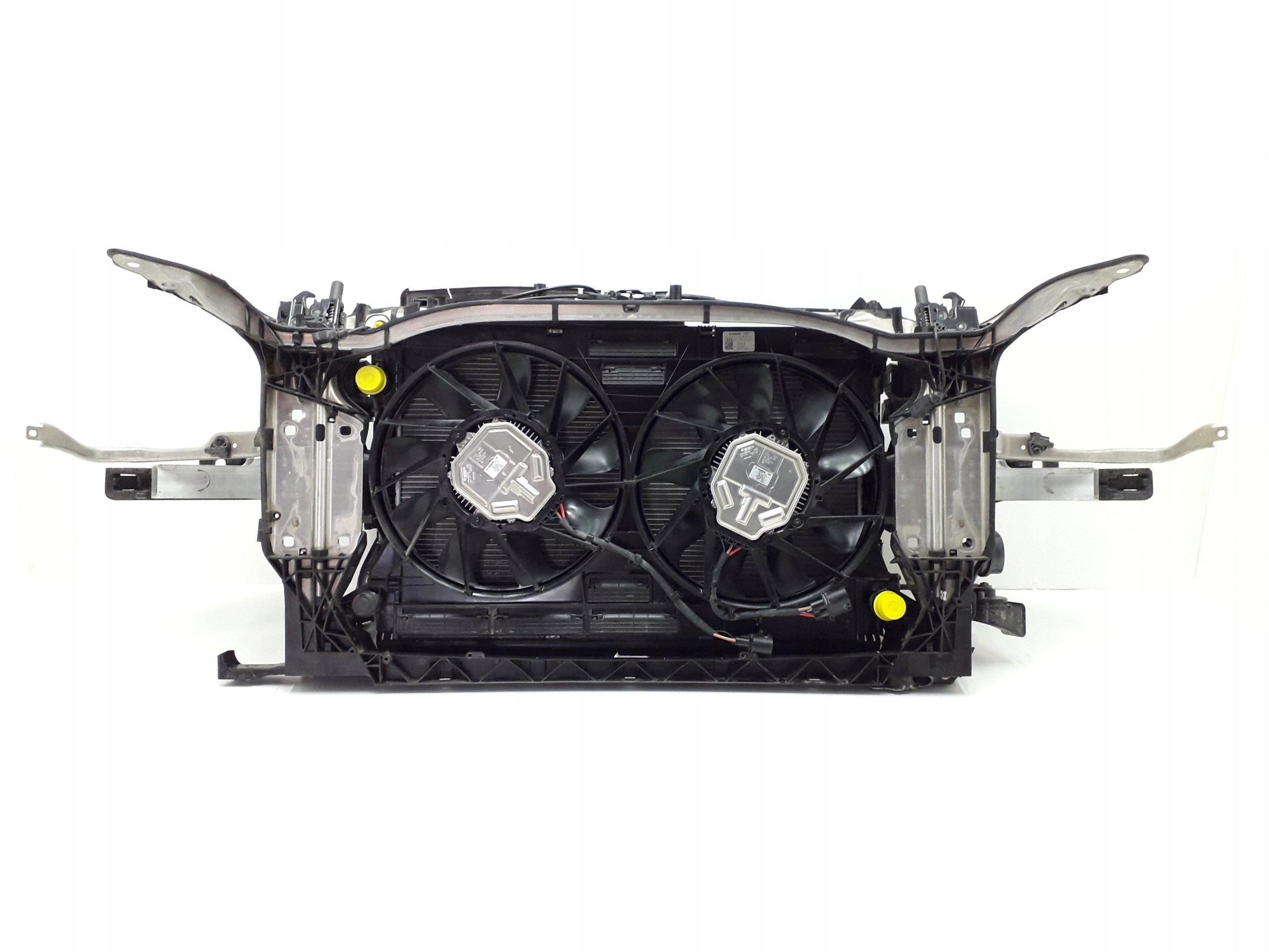 AUDI S6 C8 4K 450PS PAS WZMOCNIENIE CHŁODNICE 19R Producent części Audi OE