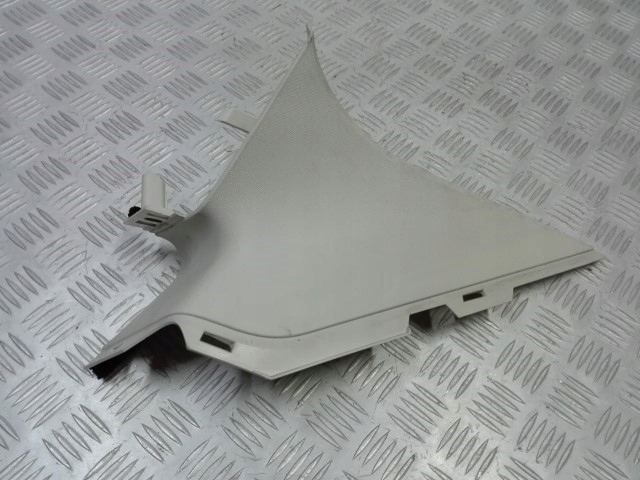 FOCUS MK3 OSŁONA SŁUPKA LEWY TYŁ HATCHBACK