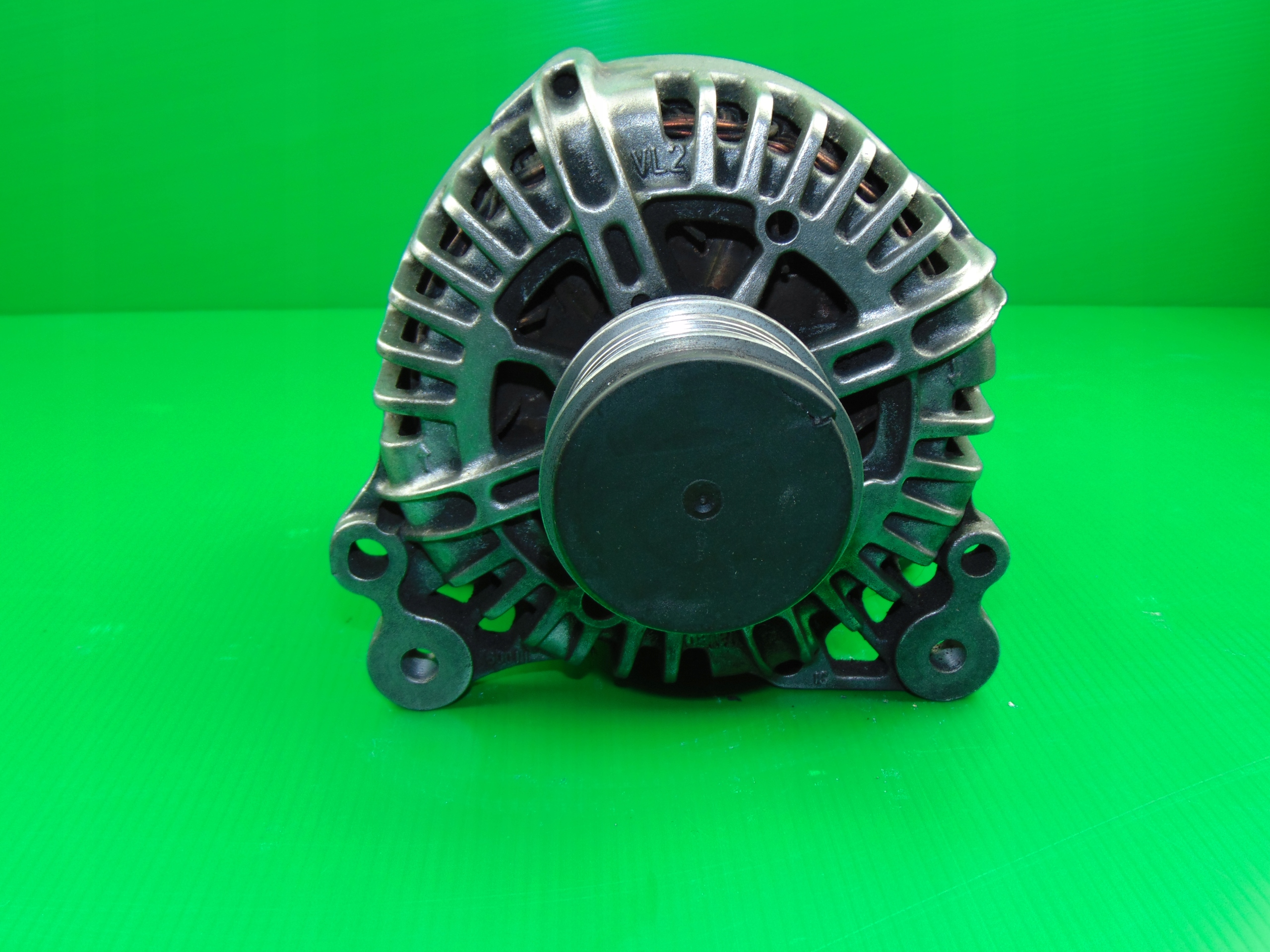 Alternator 140A 1,9TDI 06F903023C BKC BXE BLS BJB Producent części Valeo