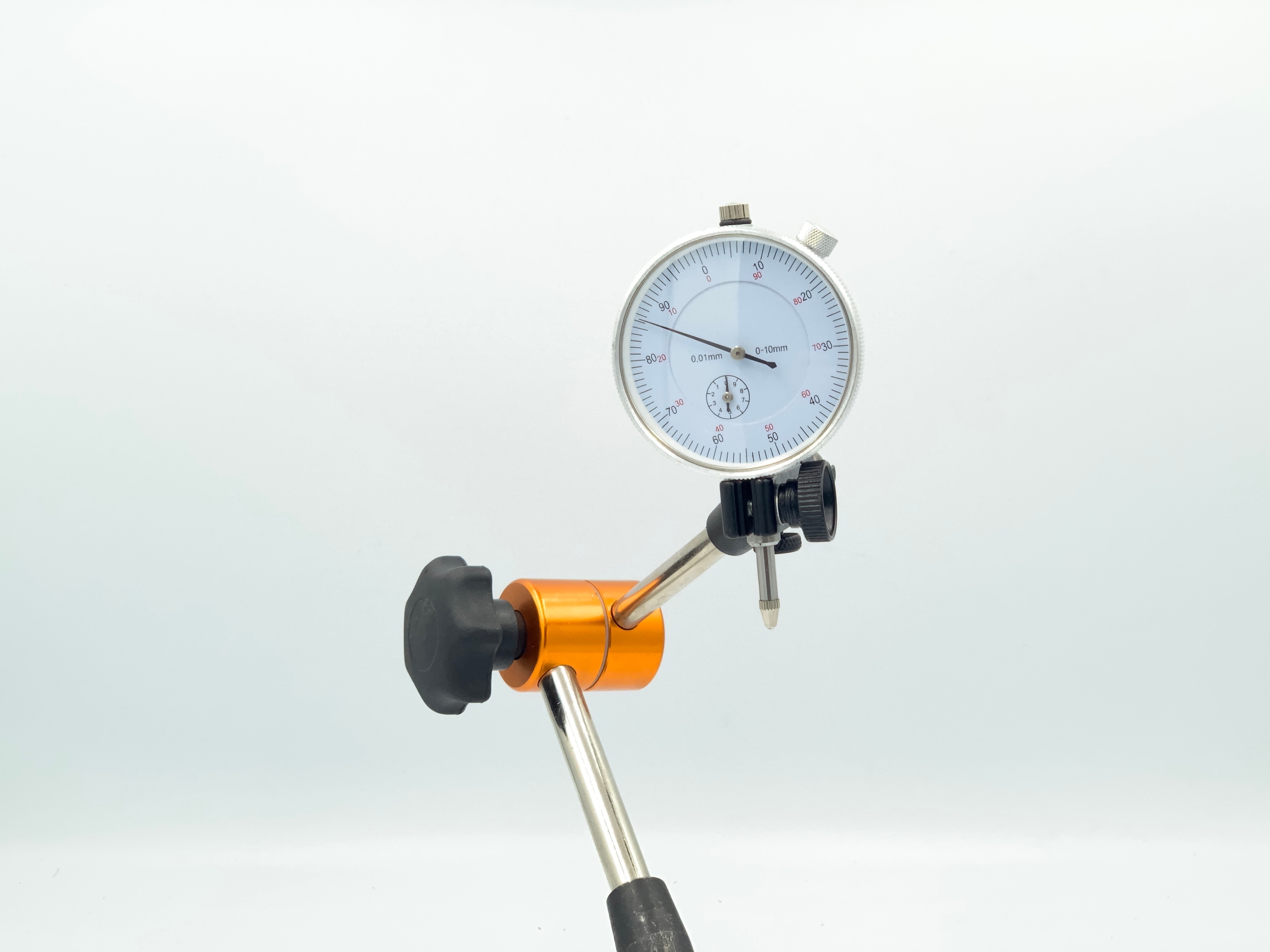 CZUJNIK ZEGAROWY STATYW MAGNETYCZNY AUTO WALIZKA Measurement Accuracy 0 02 mm