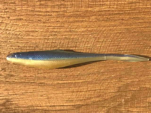 GUMA REALISTIC SHAD MATUSIAK KIEŁB 8cm nr 024 NOWY Jaskółka