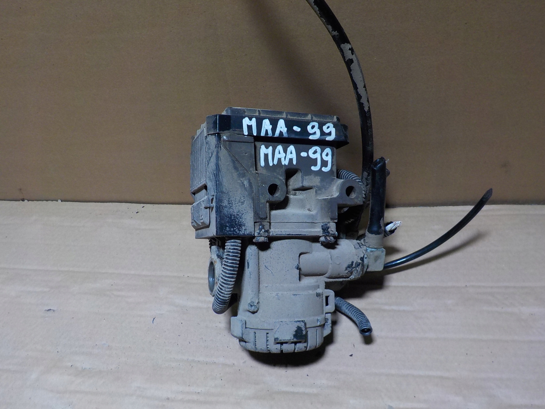 ZAWÓR EBS MAN TGA 81621066041