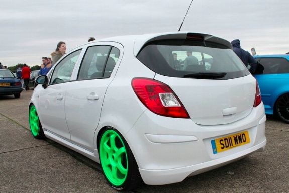 OPEL CORSA D OPC 5D NAKŁADKI PROGOWE 4 CZĘŚCI