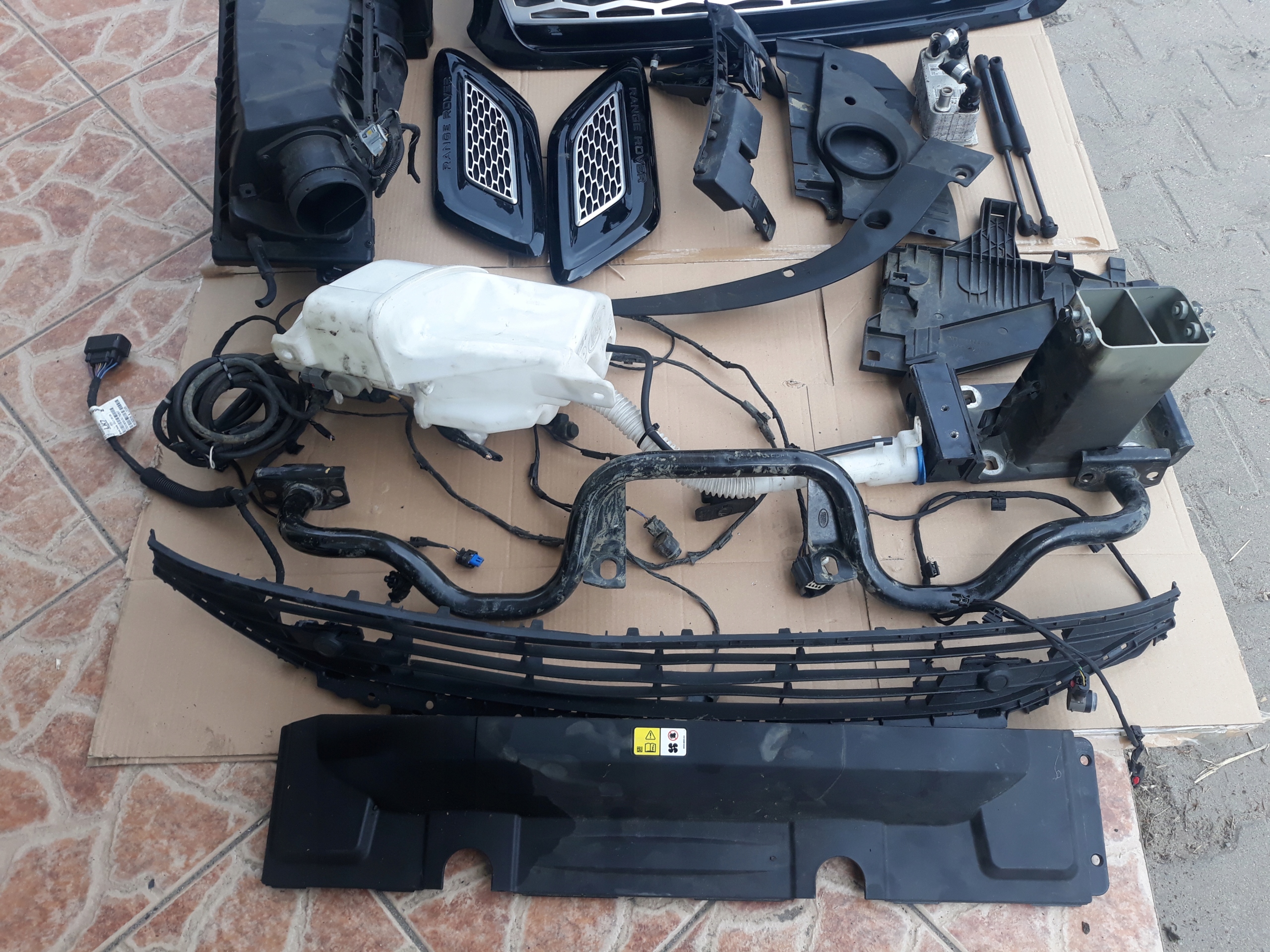 Радиатор range rover sport