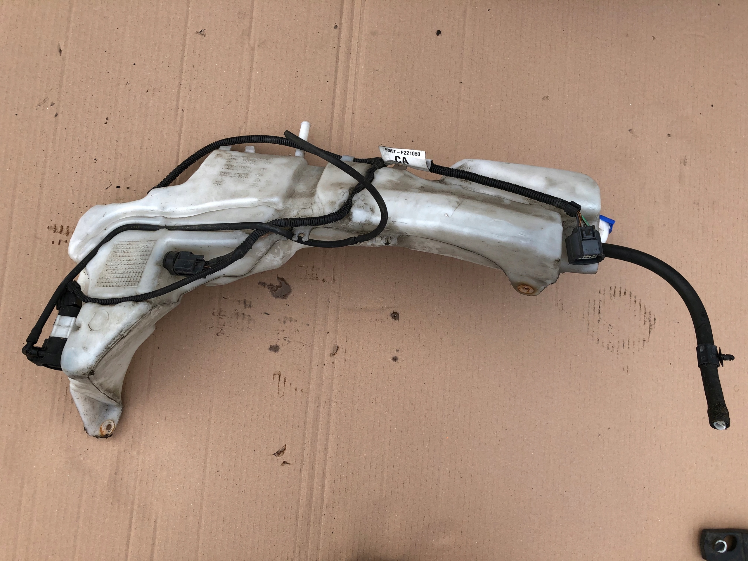 FORD C-MAX БАЧОК ОМЫВАТЕЛЯ КСЕНОНОВЫЙ НАСОС