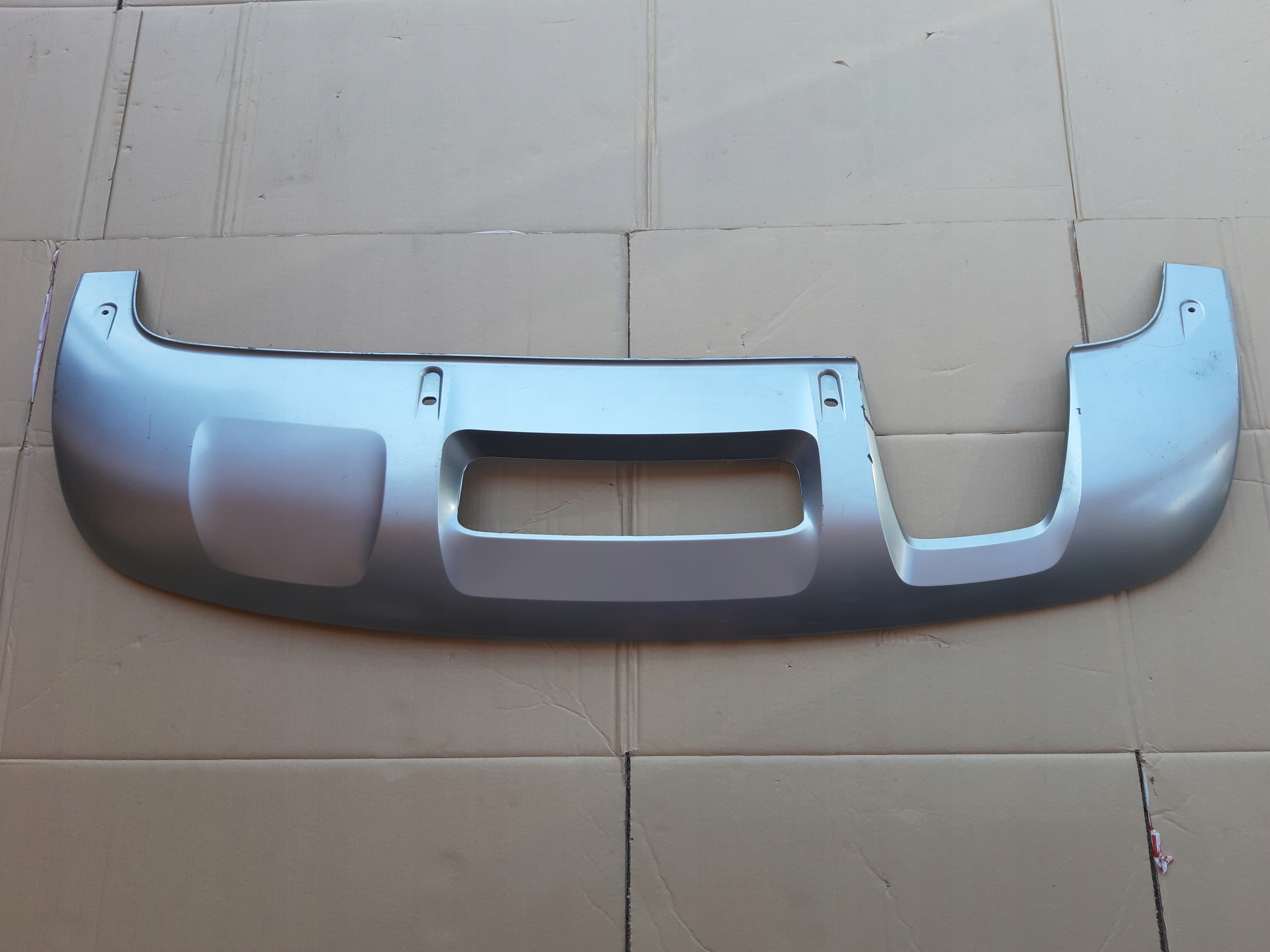 8U0807568 - Диффузор спойлер заднего бампера AUDI Q3 8U Lift