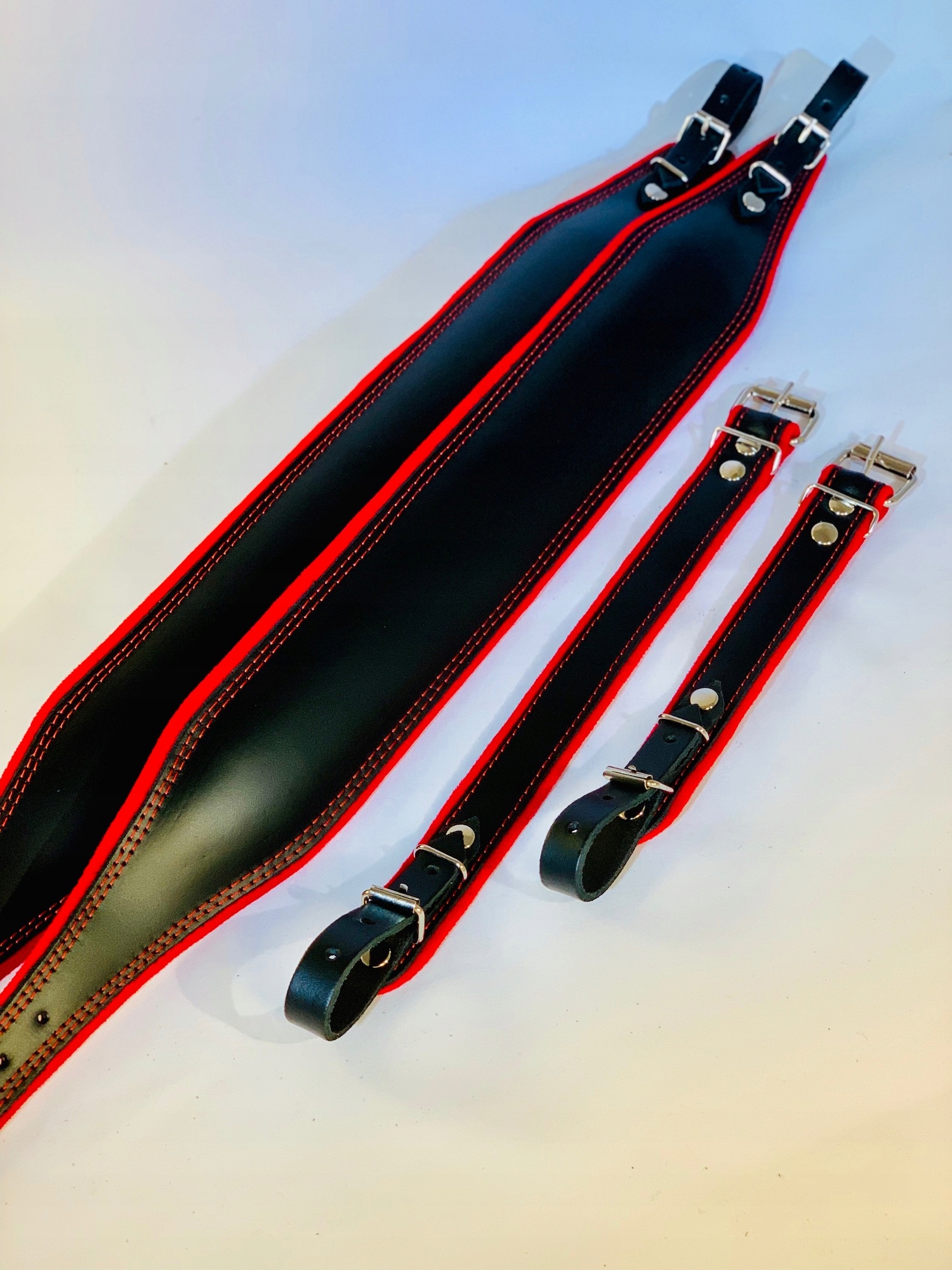 Postroj pro akordeon 96-120 bas, kůže 100%