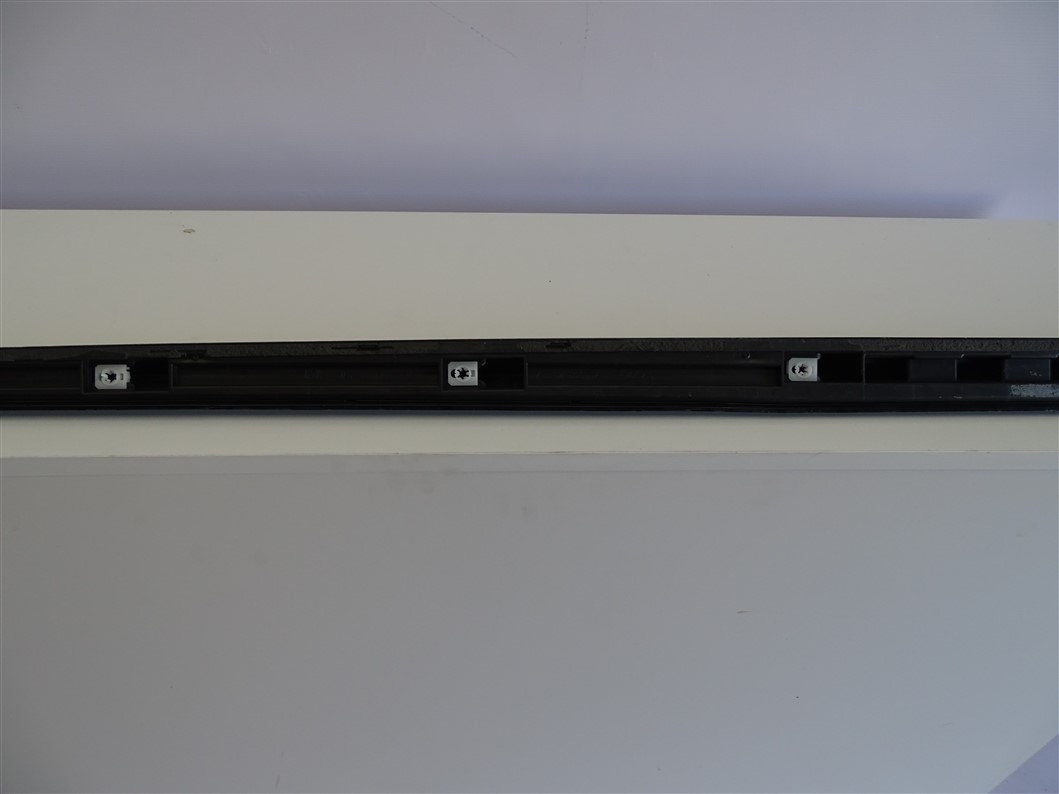 Audi OE 82A853932 молдинг порога