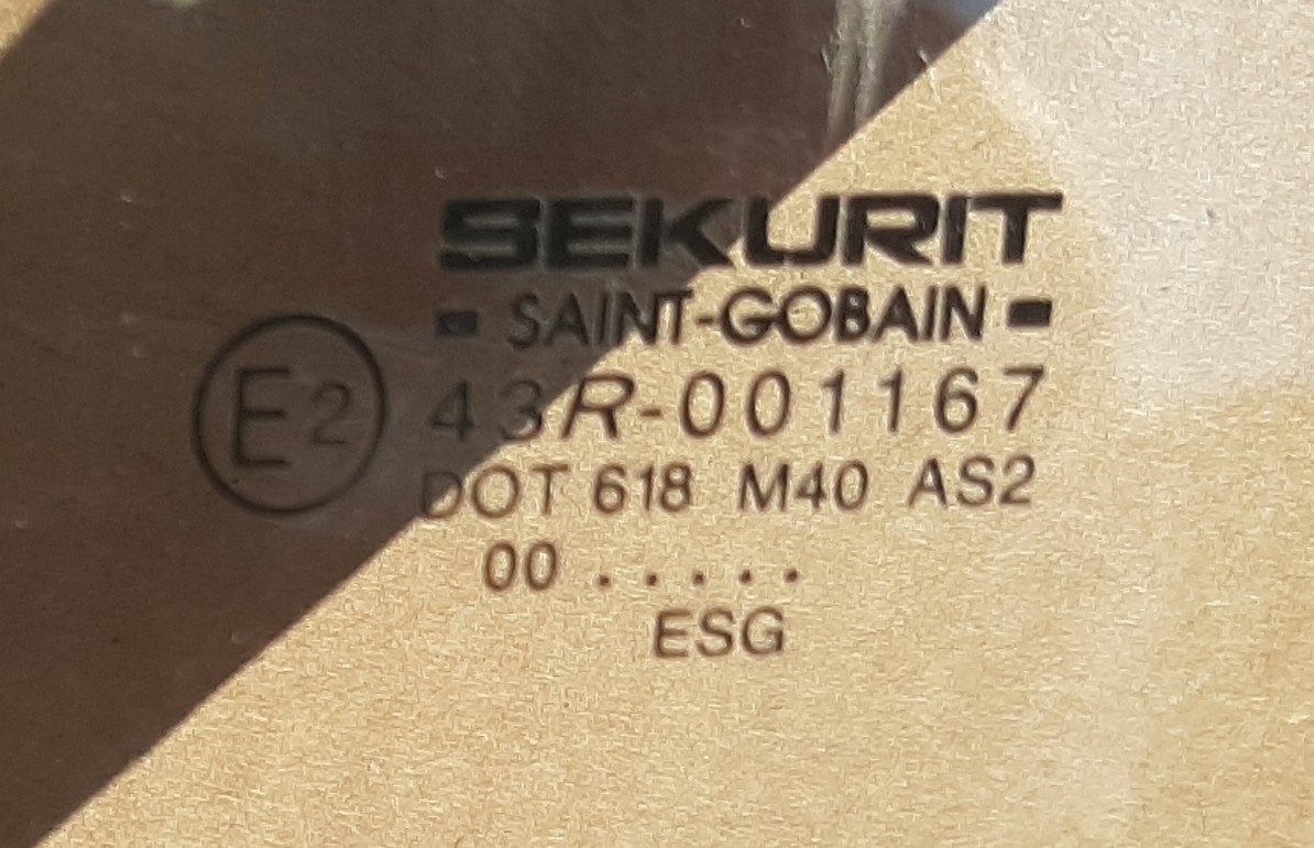 FSO POLONEZ BOREWICZ DRZWI KPL. PRAWE TYŁ Jakość części (zgodnie z GVO) O - oryginał z logo producenta pojazdu (OE)