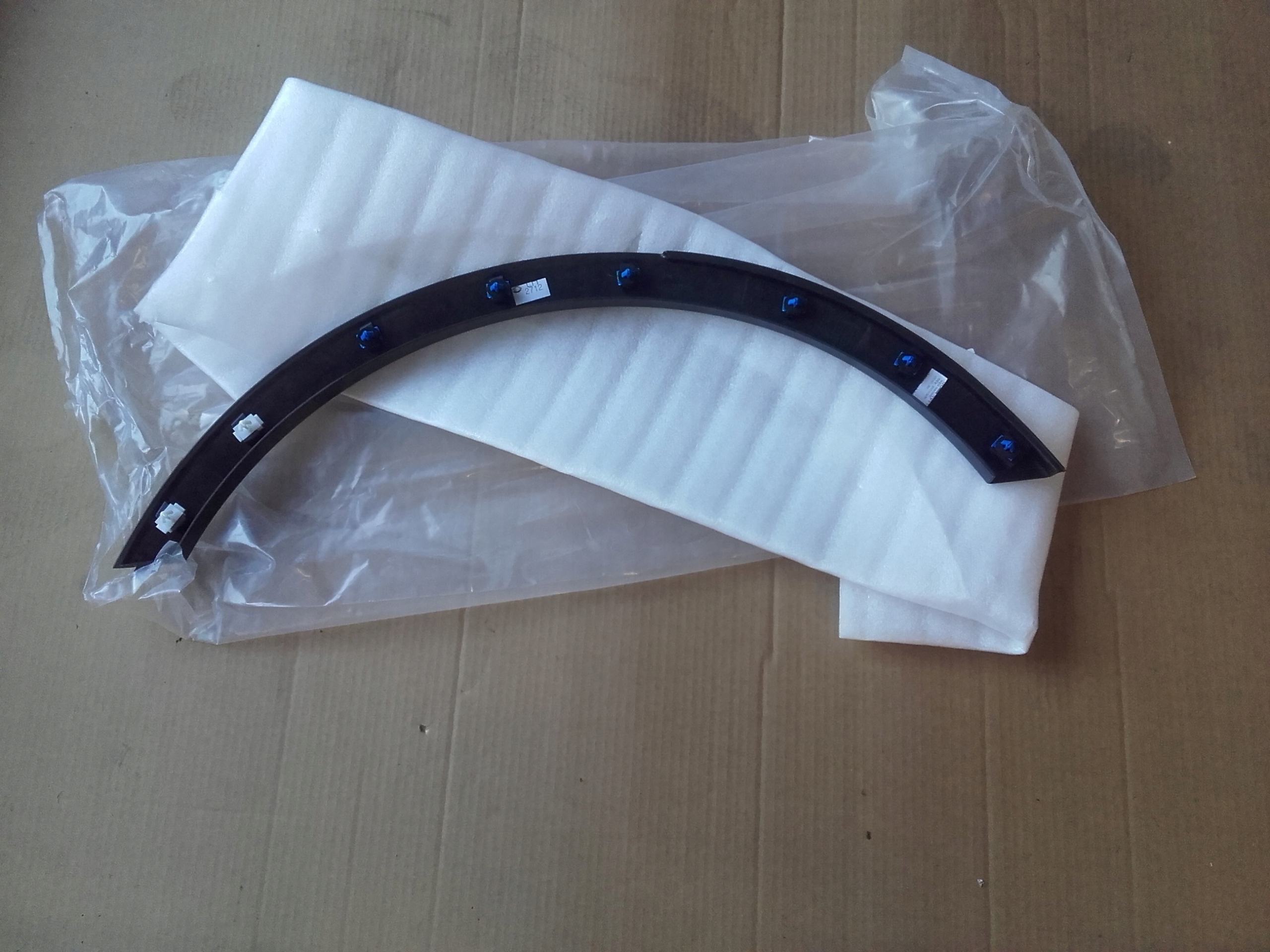 NOWA LISTWA BŁOTNIKA TYLNEGO LEWA OPEL MOKKA