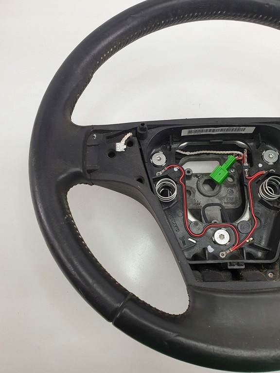 KIEROWNICA MULTIFUNKCJA SKÓRZANA VOLVO V50 C30 C70 Producent części Volvo OE