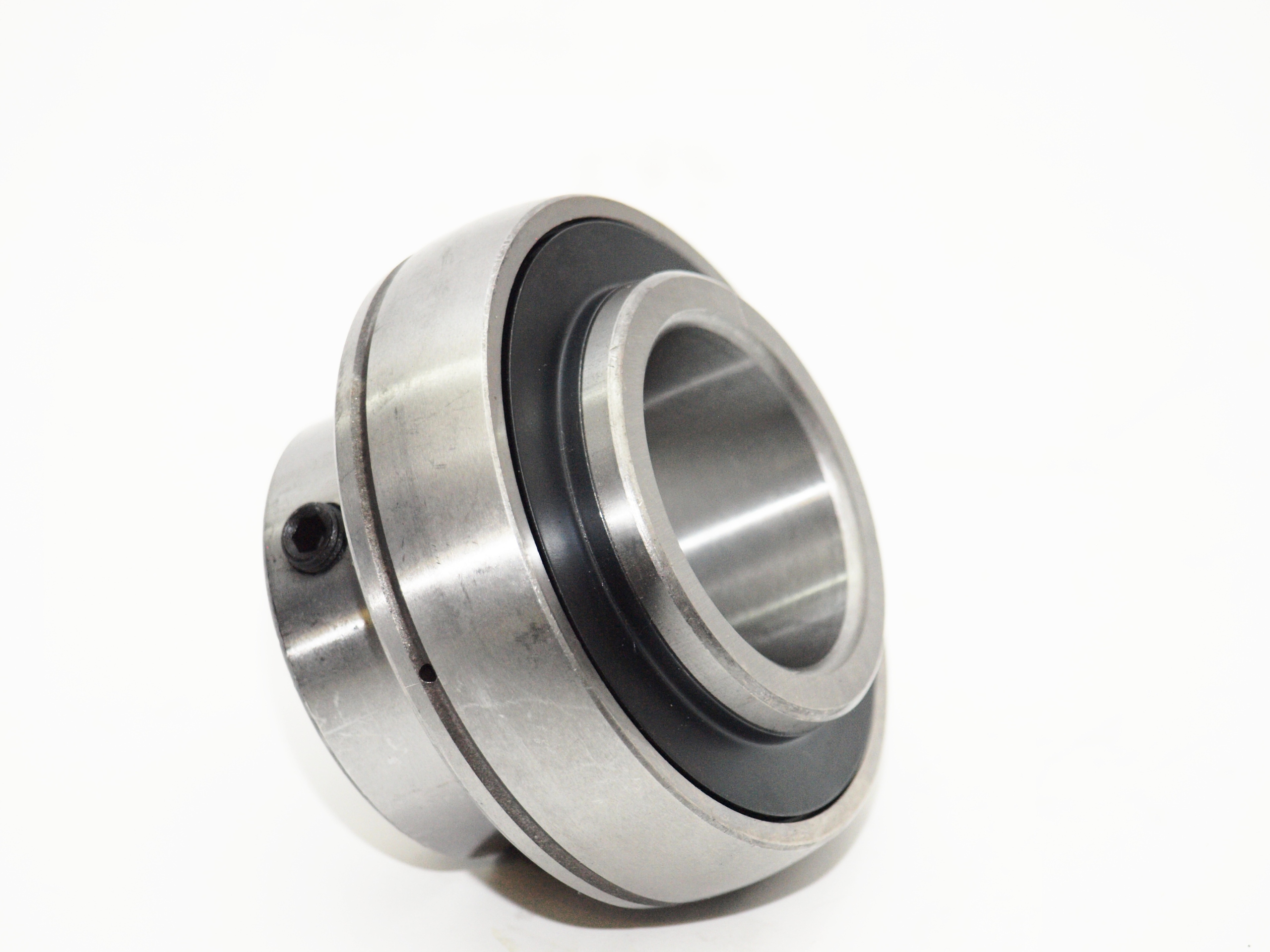 UC206 ŁOŻYSKO SAMONASTAWNE UC-206