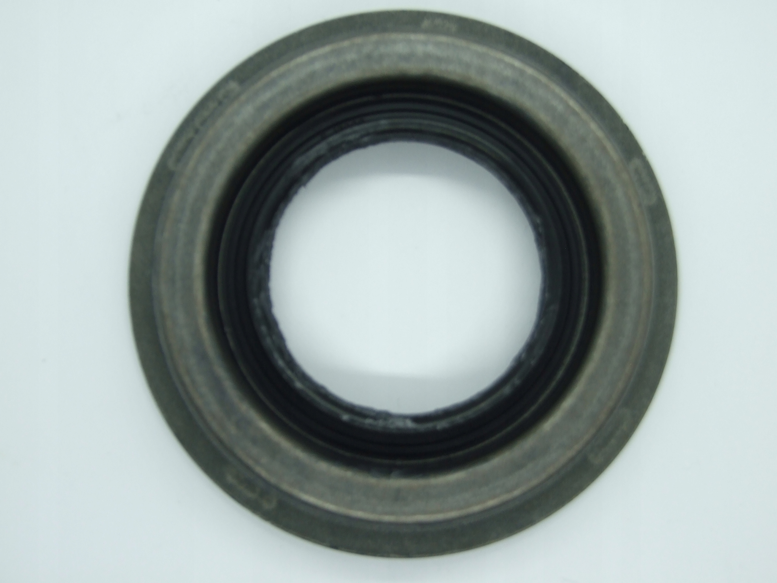 BB5P1177EA BB5P-1177-EA - ГЕРМЕТИК КОРОБКИ 6F АВТОМАТ FORD ПРАВЫЙ ПОЛУОСЬ