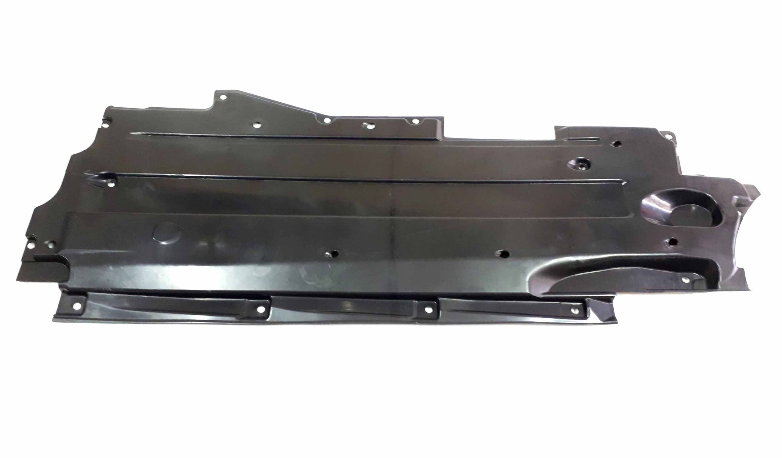 Крышка пола шасси AUDI A6 левая 4F0825207B