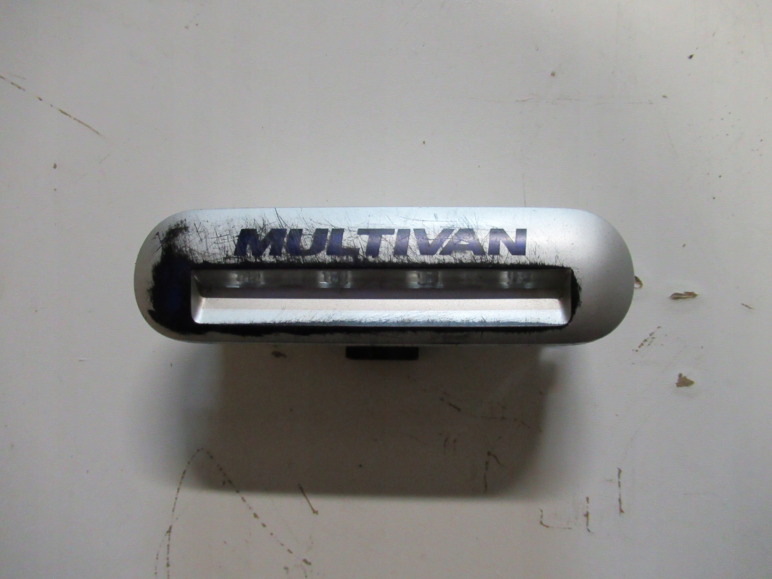 LAMPKA PROGOWA STOPNIA VW T5 MULTIVAN 7E5947415J