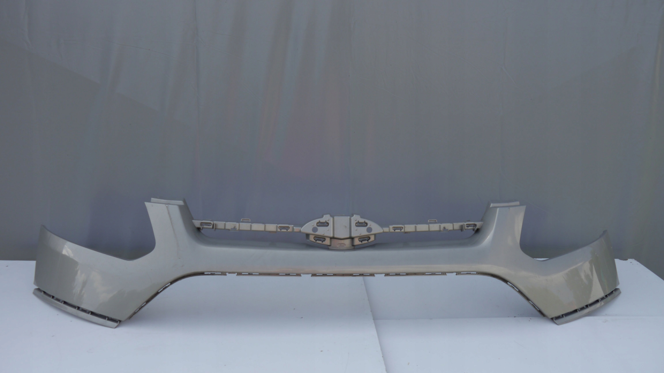 FORD TRANSIT CUSTOM GÓRNA CZĘŚĆ ZDERZAKA PRZÓD