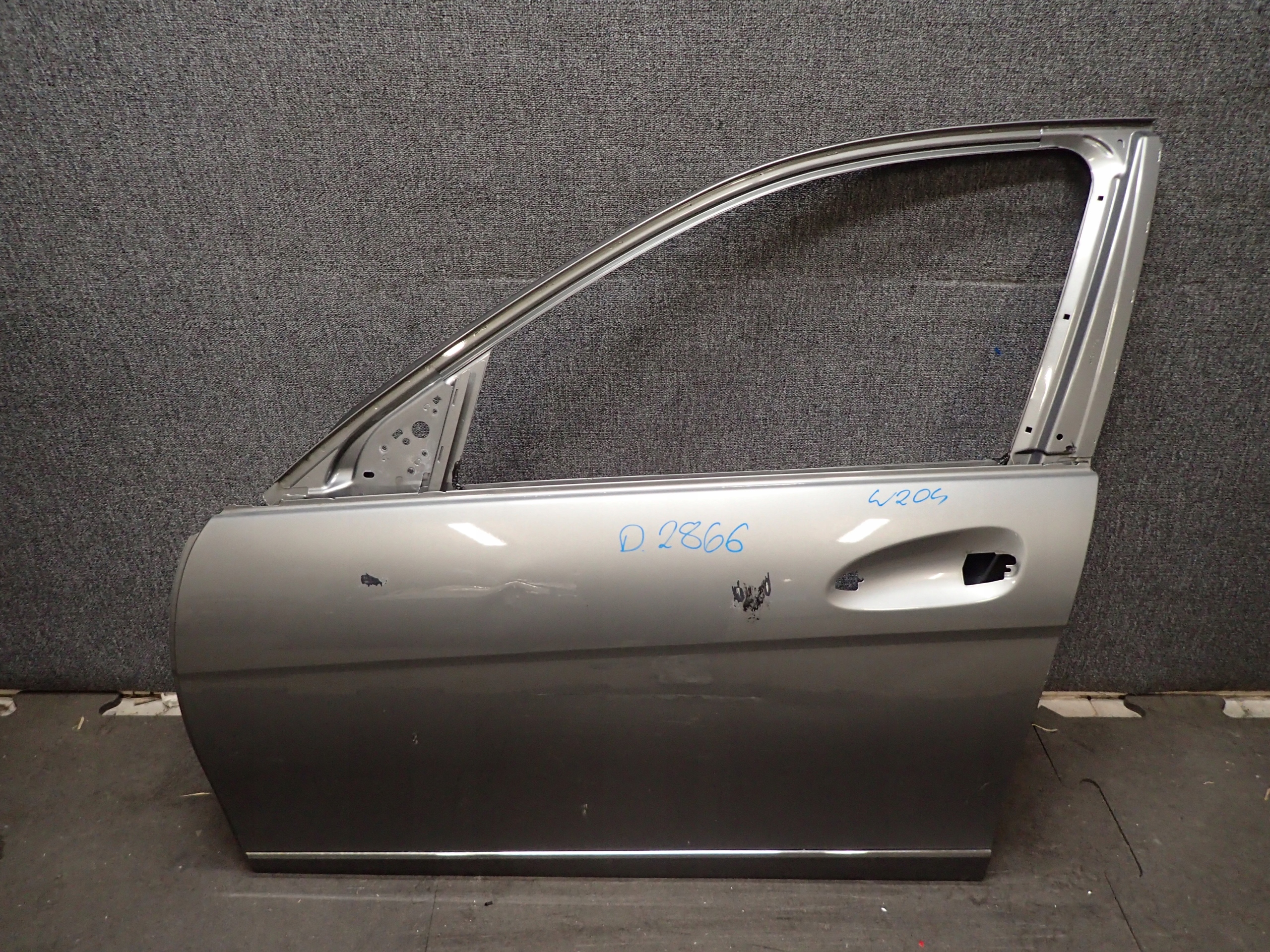 door front left MERCEDES C KLASA W204
