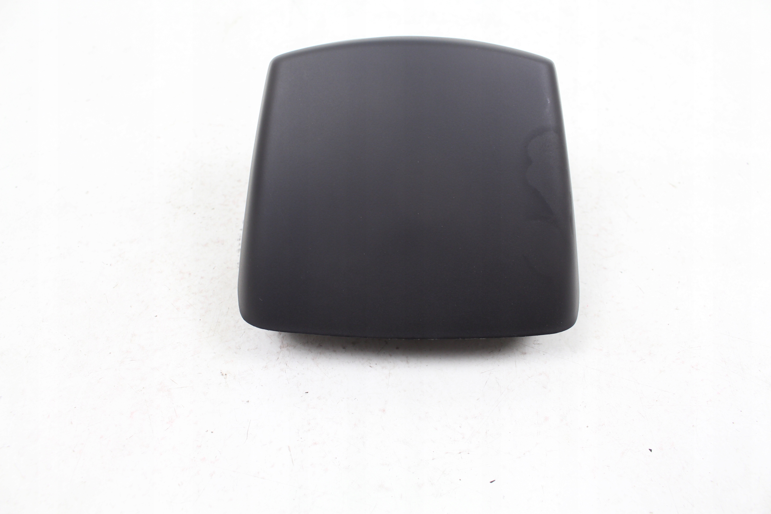 КРЫШКА ЛАМПЫ ЗД 63211243759 BMW 2474 2476 2477