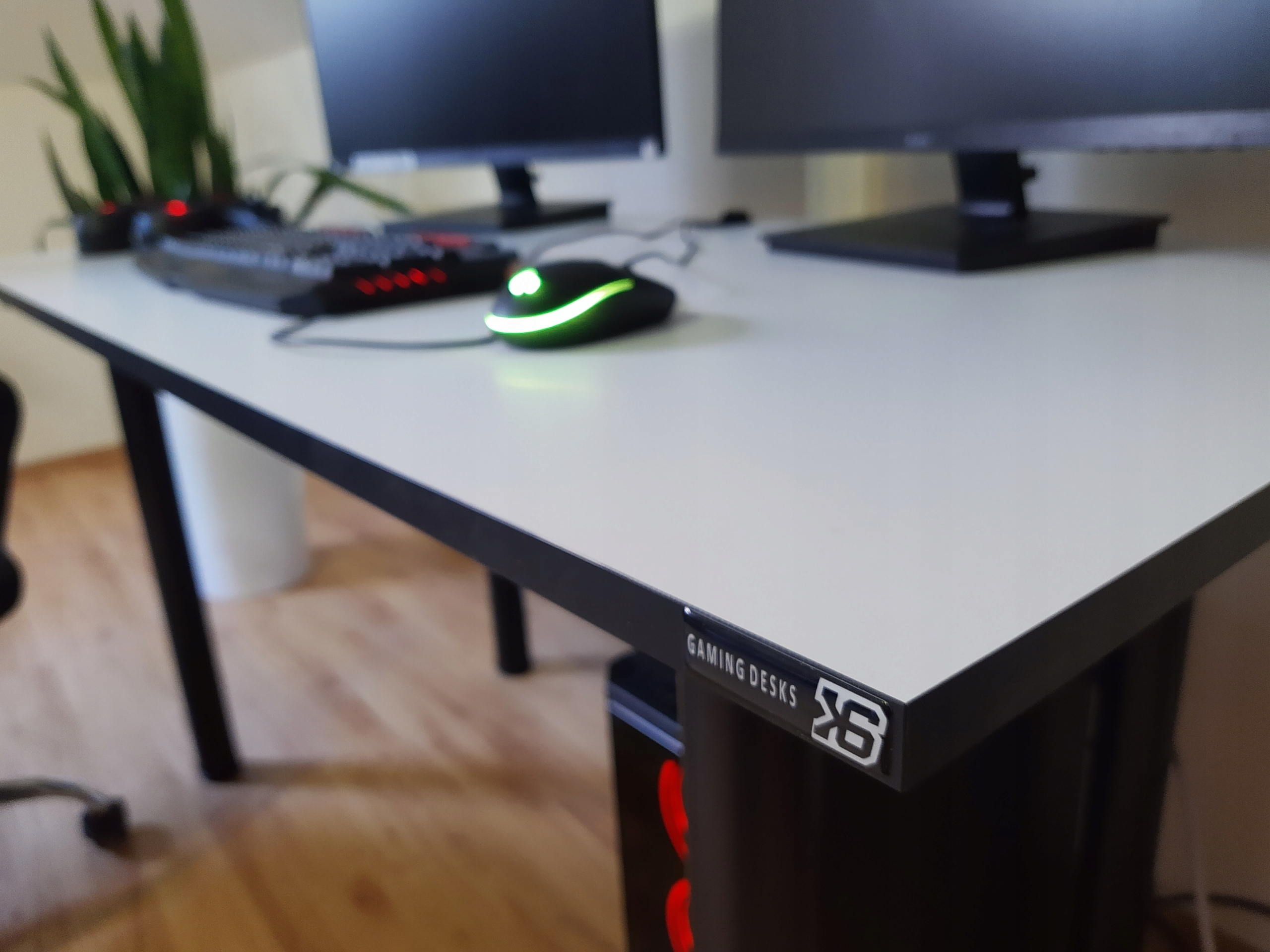 BIURKO GAMINGOWE KOMPUTEROWE K6's Desks 120x60 Wysokość mebla 72 cm