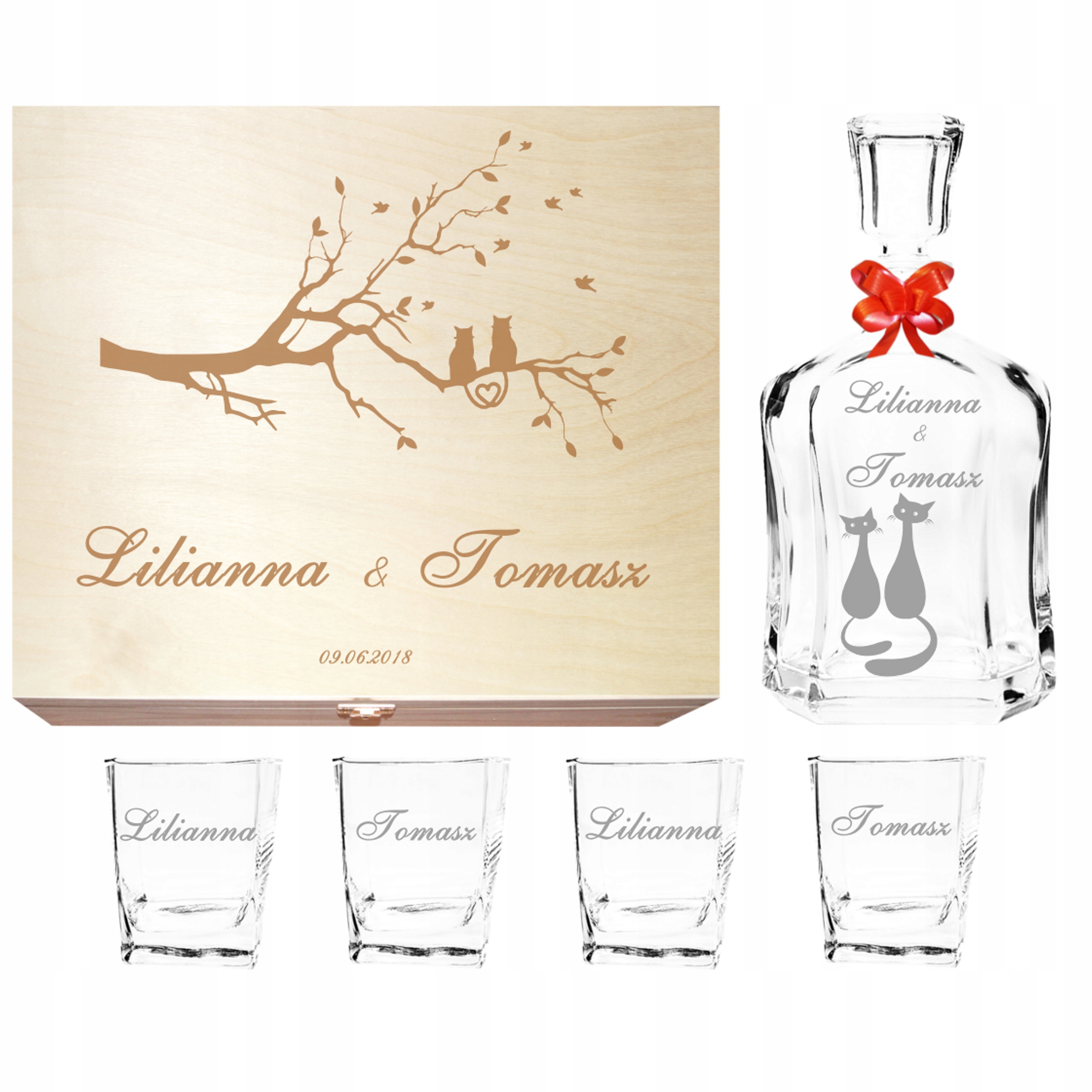 

Karafka Skrzynka 4 szklanki z grawerem młoda para