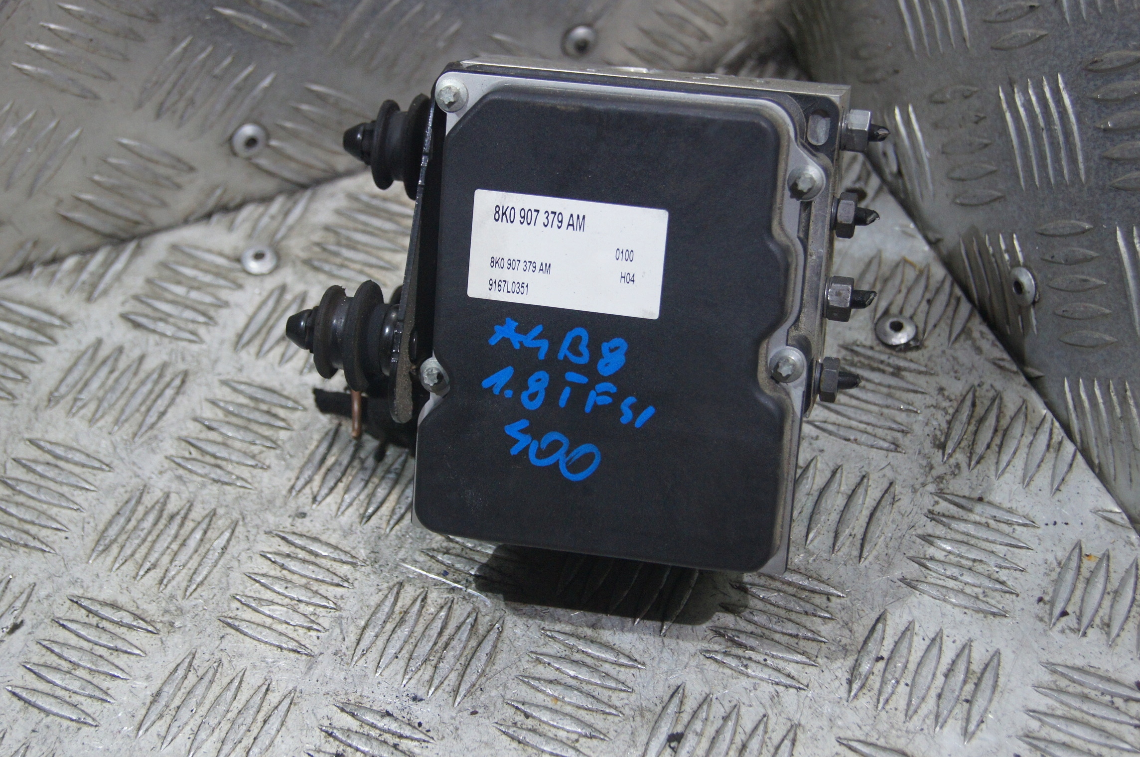 8K0614517CT - Насос ABS hamuca a4b8 1.8 TFSI