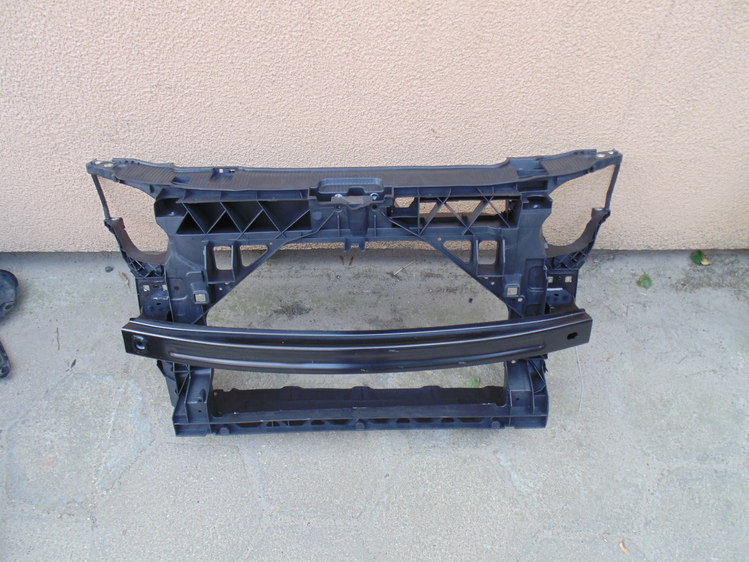 Pas belka Ibiza IV J Lift 2012- KOMPLET pas