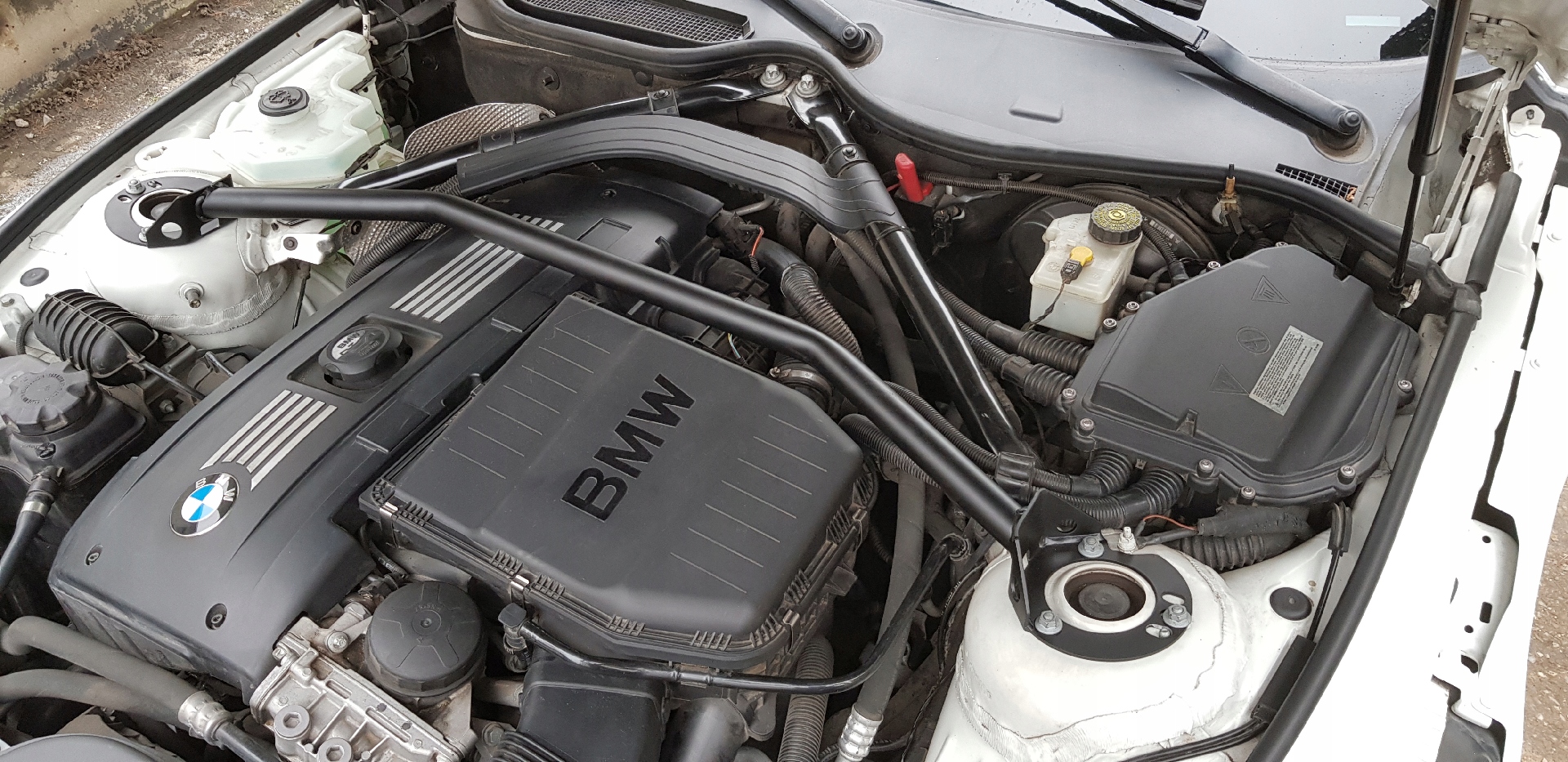 

Staffa Rozporka rozporki przod przednia Bmw e89 z4