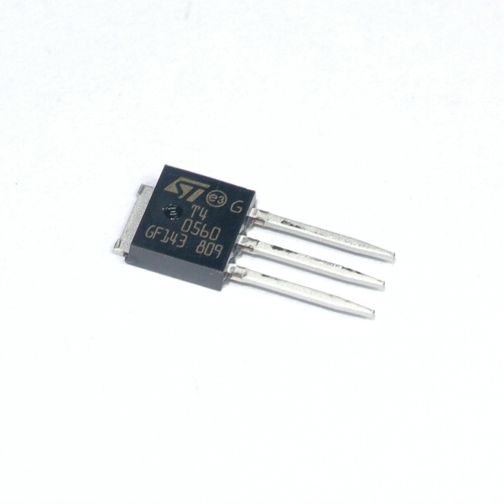

T40560 Stm T405-600H Triak 600V 4A Ipak [1szt]