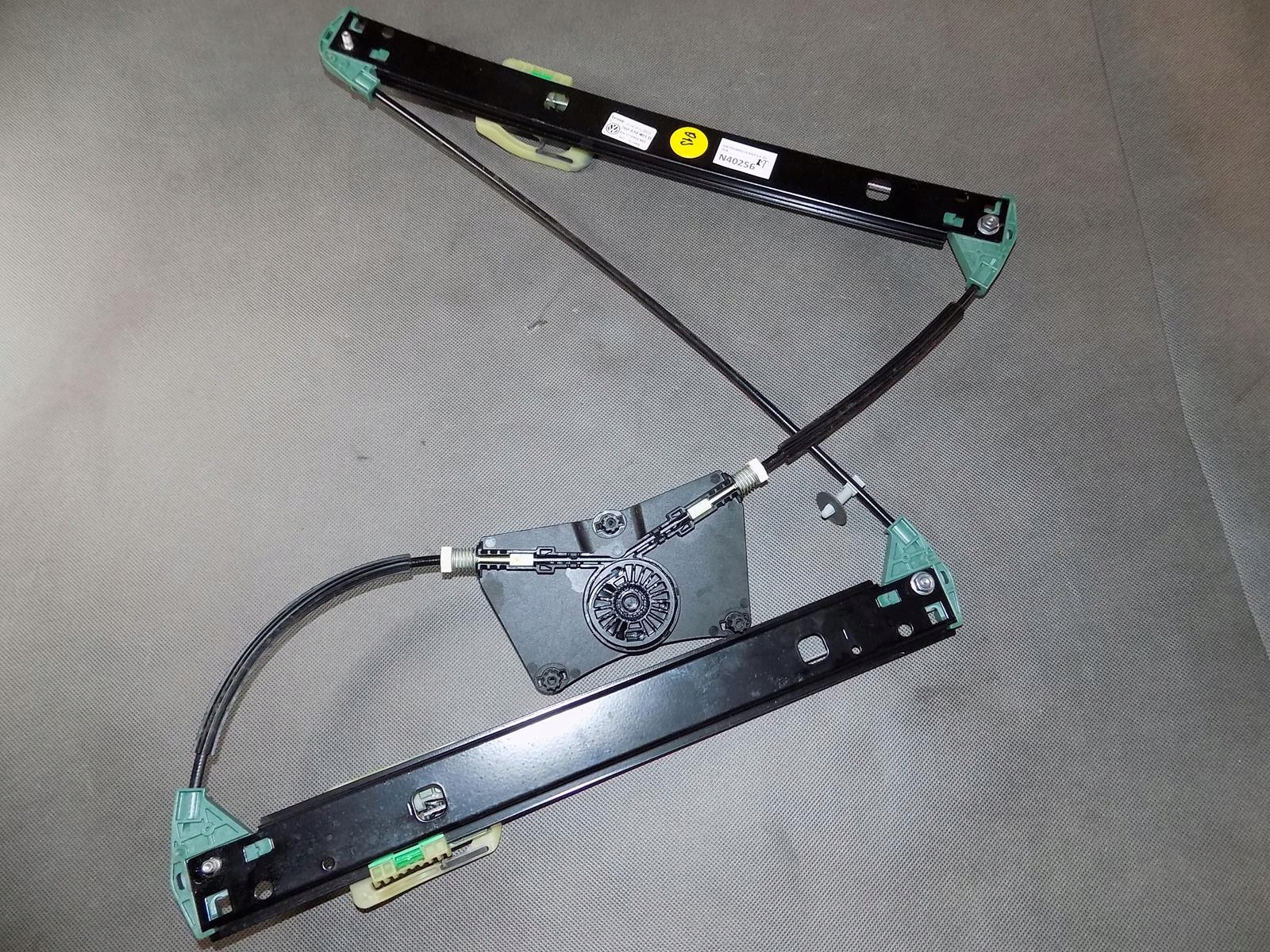 VW TOUAREG III mechanism windows left rear part 760839461B