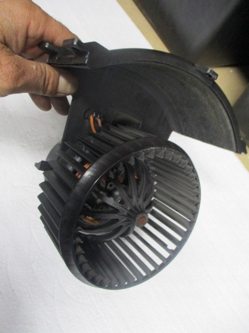 1a5365984edab5611eeb33c00140