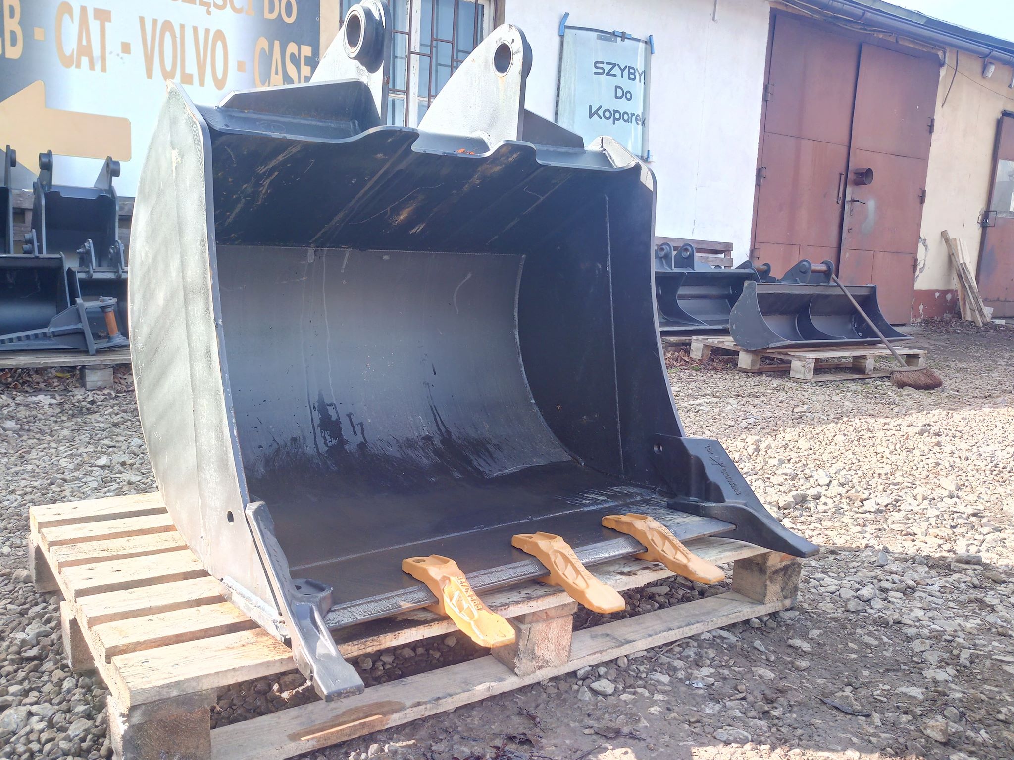 Nh800 - Ложка 800 мм для Новой Голландии NH85, NH95, LB110,