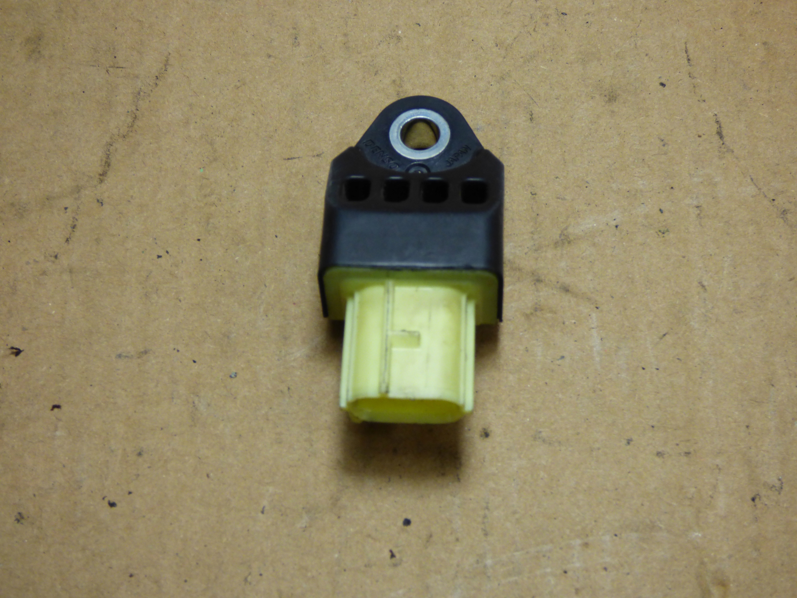 CRASHSENSOR DRUCKSENSOR UDERZENIOWY SUBARU FORESTER IV