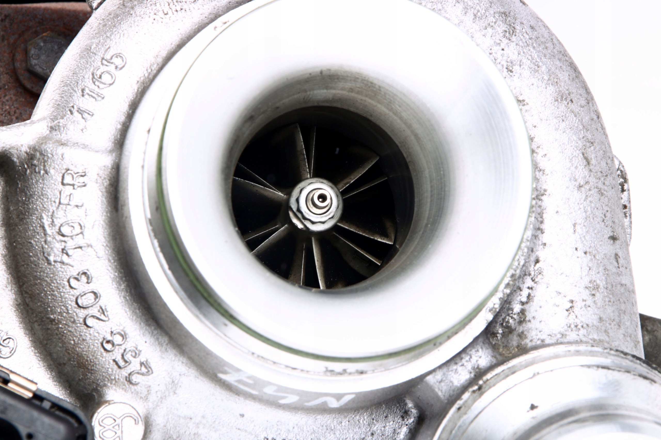 BMW E91 318d N47 turbo GT1749V 7810189
