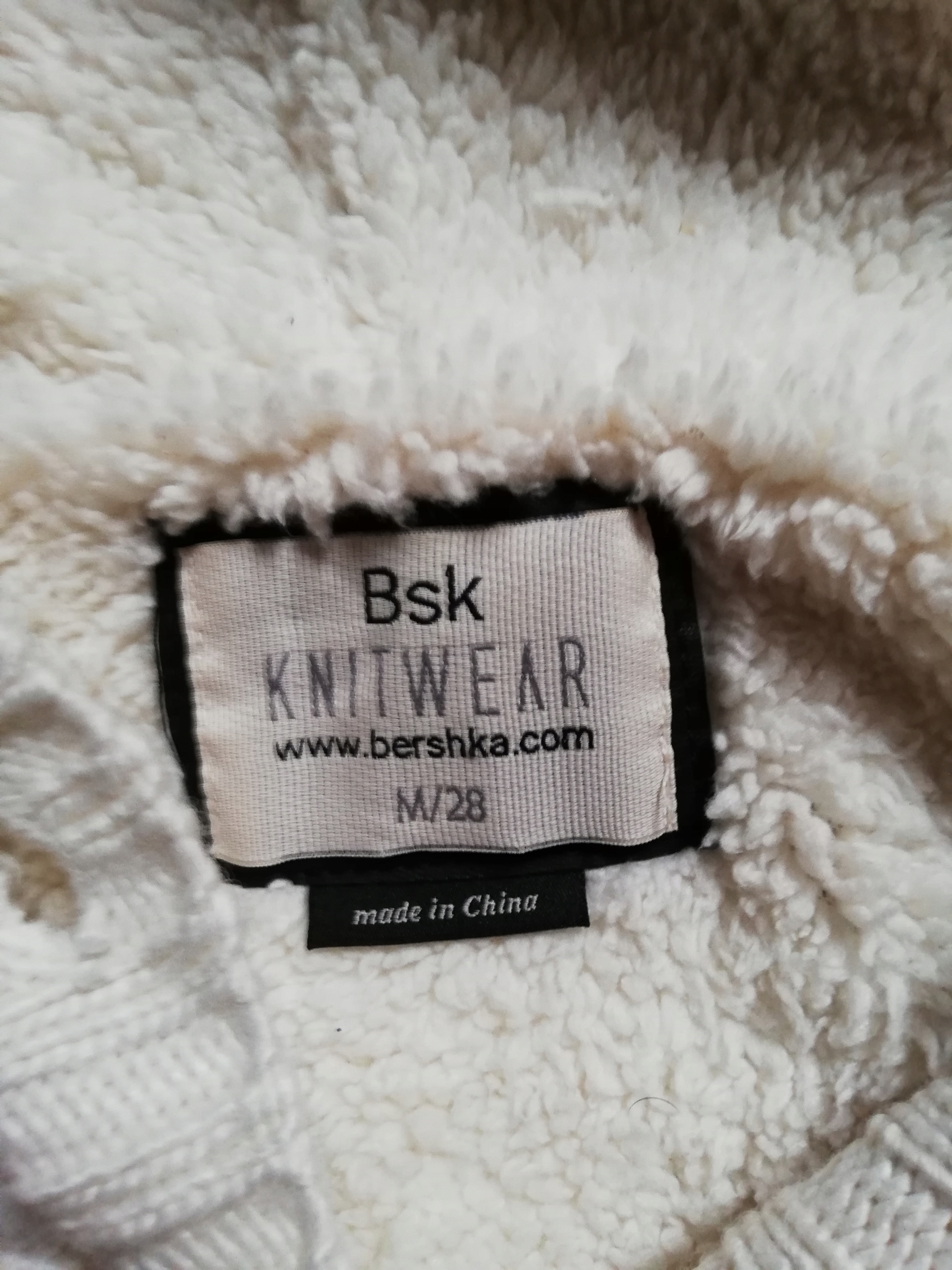 Sweter z kapturem Rozmiar M