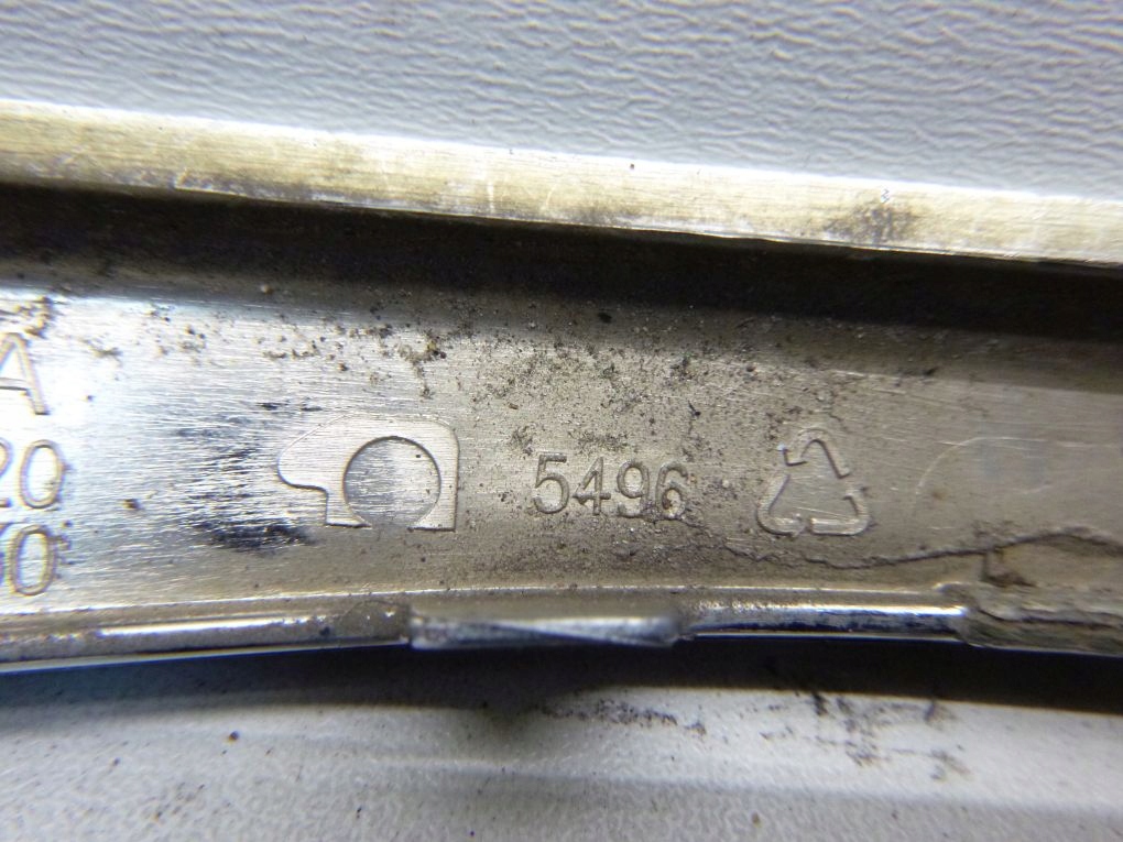 TOYOTA VERSO chrom boot doors moulding