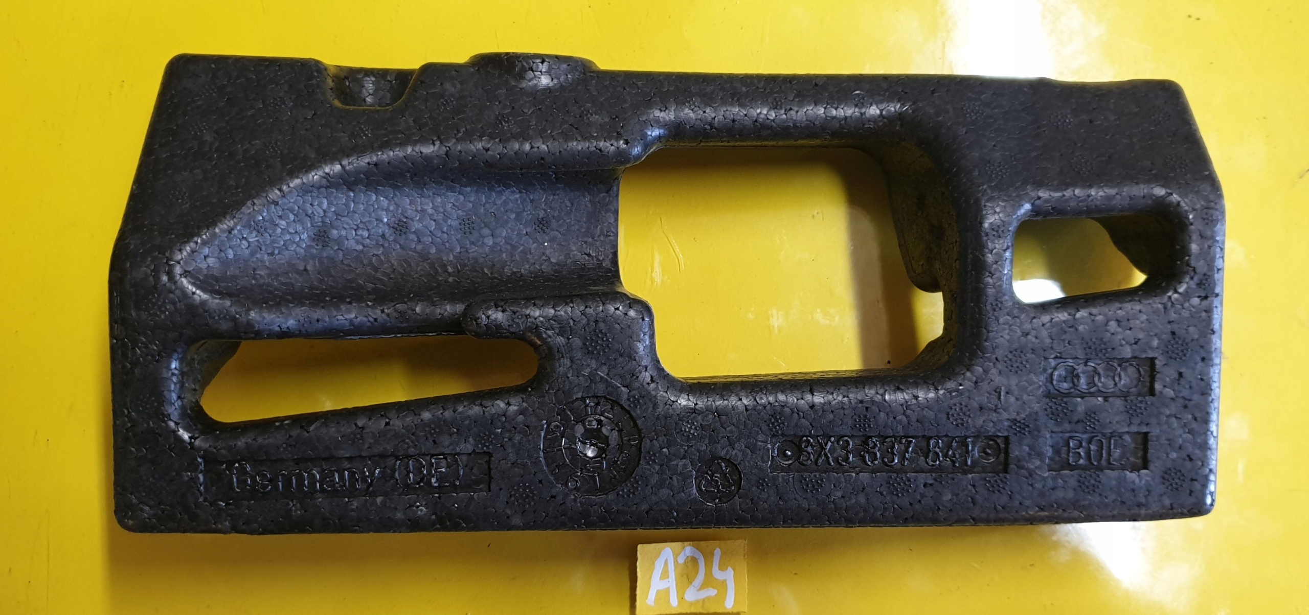 ABSORBER PIANKA DRZWI PRZEDNICH LEWYCH AUDI A1