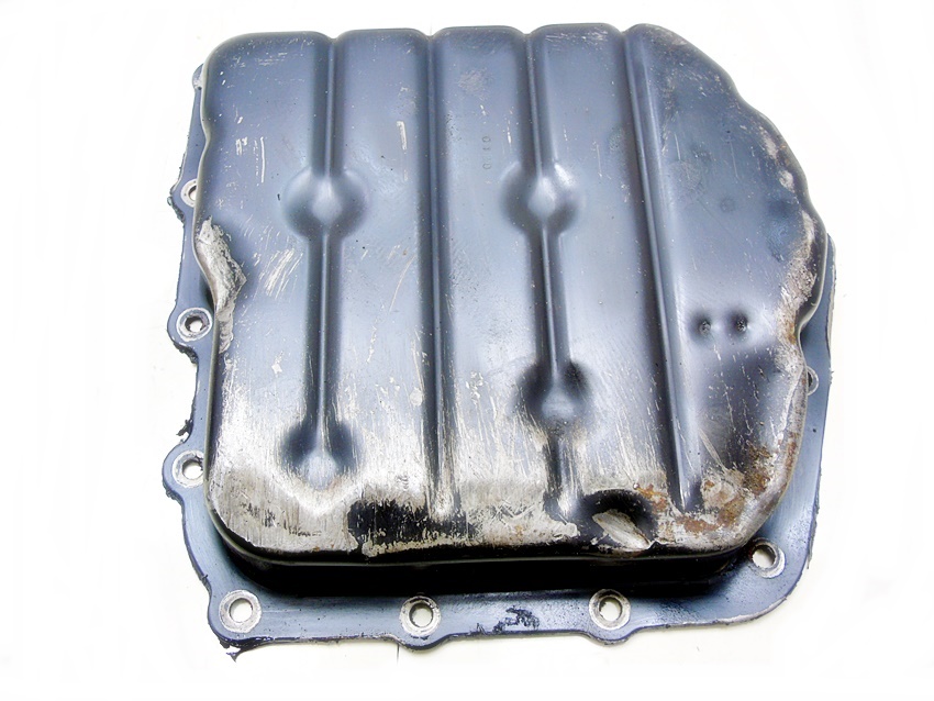 Масляный поддон коробка 2.5 V6 CIRRUS STRATUS SEBRING