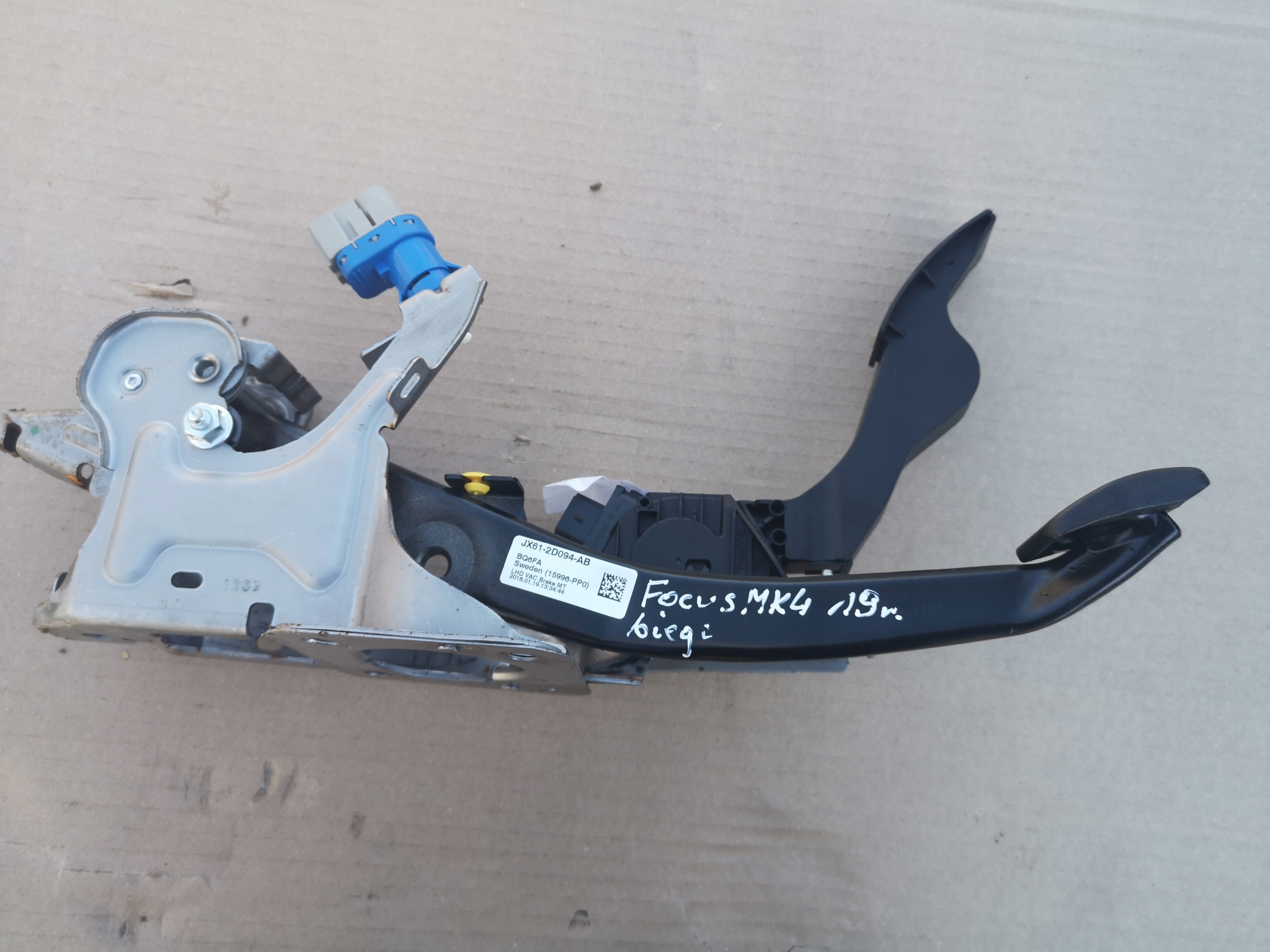JX61-2D094-AB - FORD FOCUS MK4 1.0 ECOBOOST ПЕДАЛИ ТОРМОЗА ГАЗ