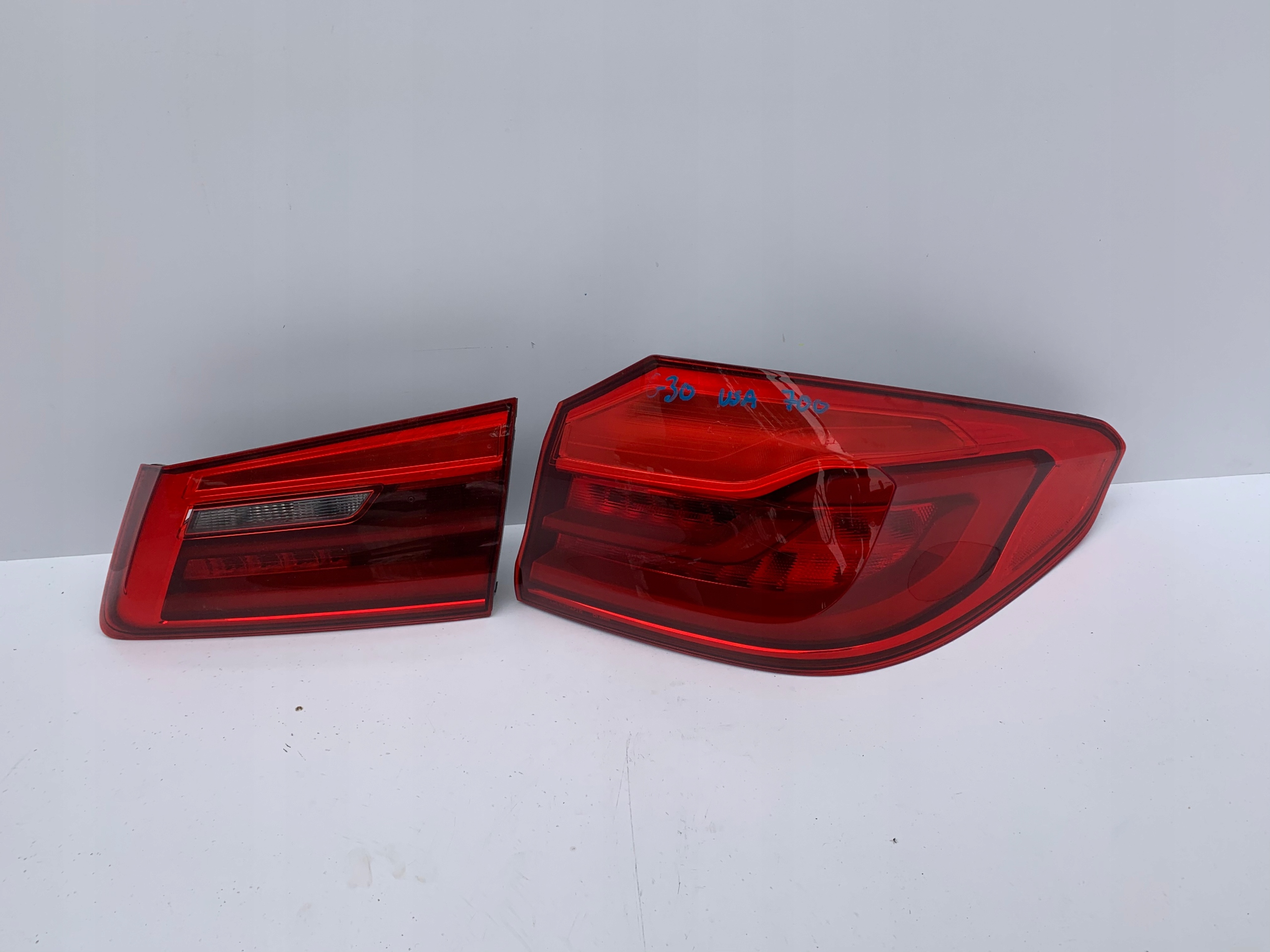 LAMPA LAMPY TYŁ TYLNE PRAWE BMW 5 G30 USA SAE