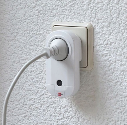 3 x GNIAZDKA SIECIOWE NA PILOTA WŁĄCZNIK WYŁĄCZNIK Kod producenta 1507041