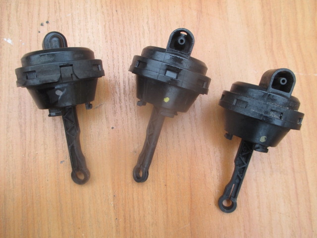GRUSZKA NASTAWNIK EGR BMW X3 F10 2.0 7823210