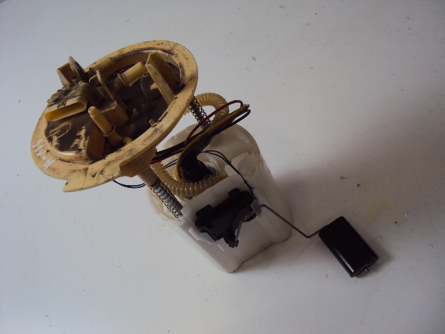 POMPA PALIWA MERCEDES A-KLASA W176 GLA X156 B-KLASA W246