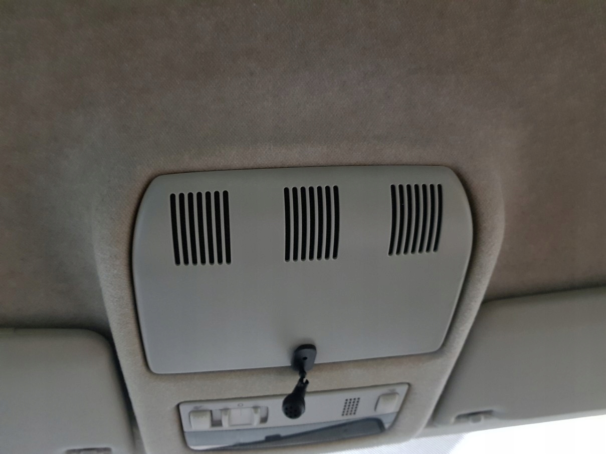 заглушка Обшивка потолка SKODA FABIA 2 л P