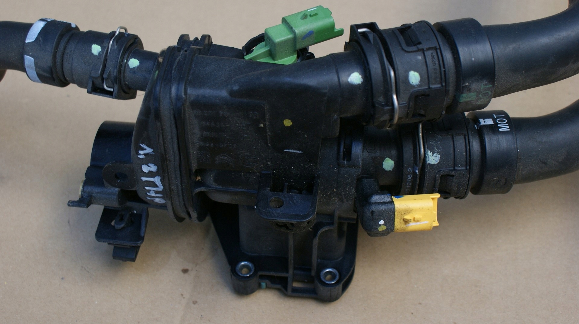 CITROEN PEUGEOT 1.2 THP TERMOSTAT RURY Producent części Citroen OE