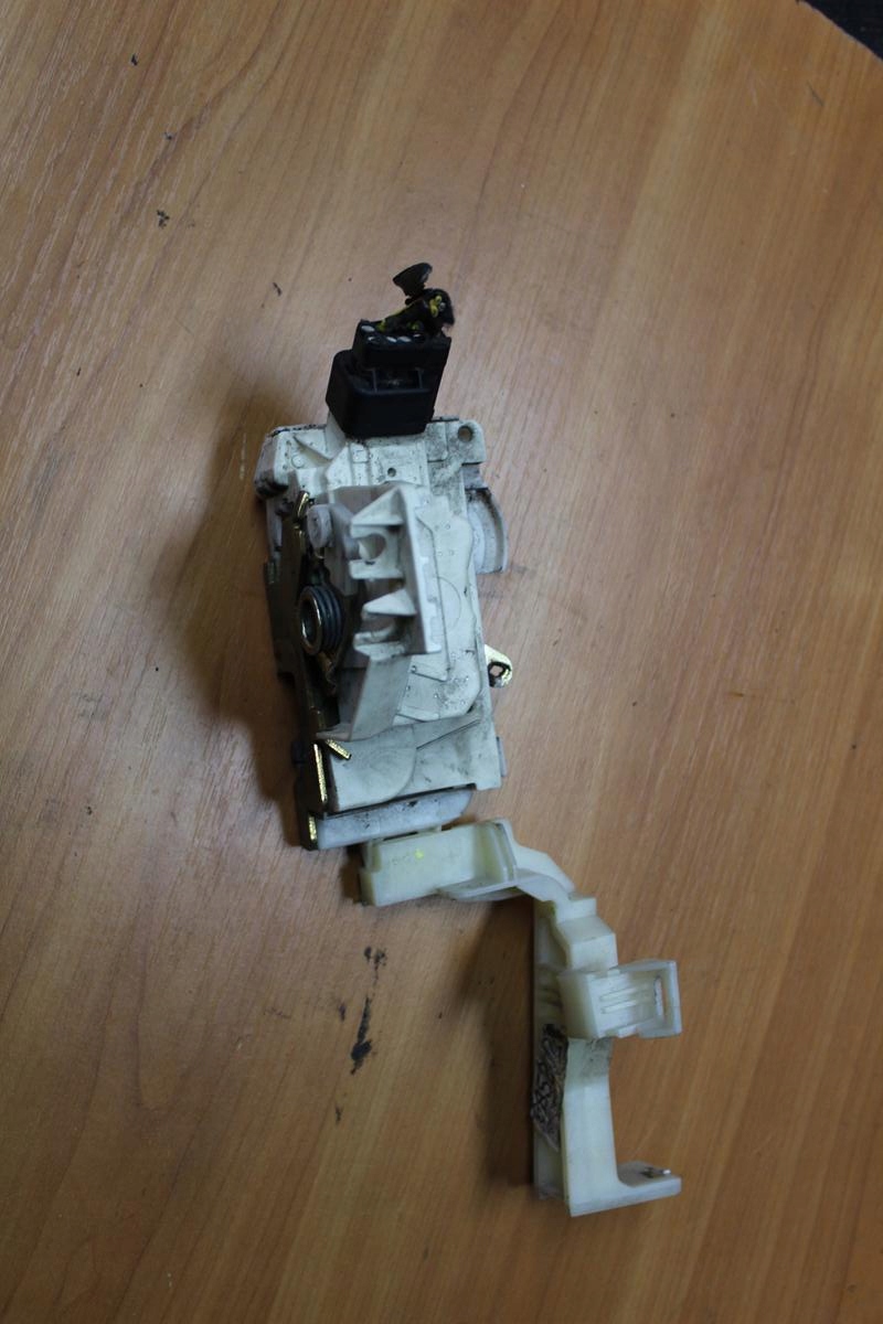 FORD MONDEO MK3 ZAMEK DRZWI PRAWY PRZÓD EUROPA za 85 zł z Kock ...